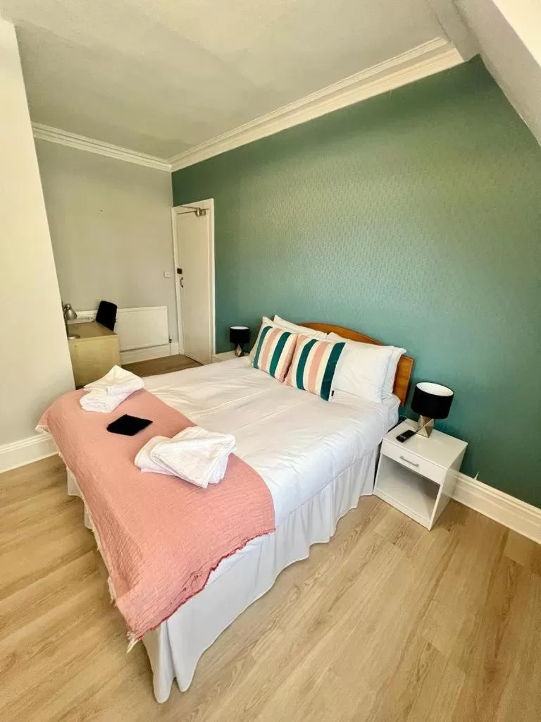 Bed in The Silver How