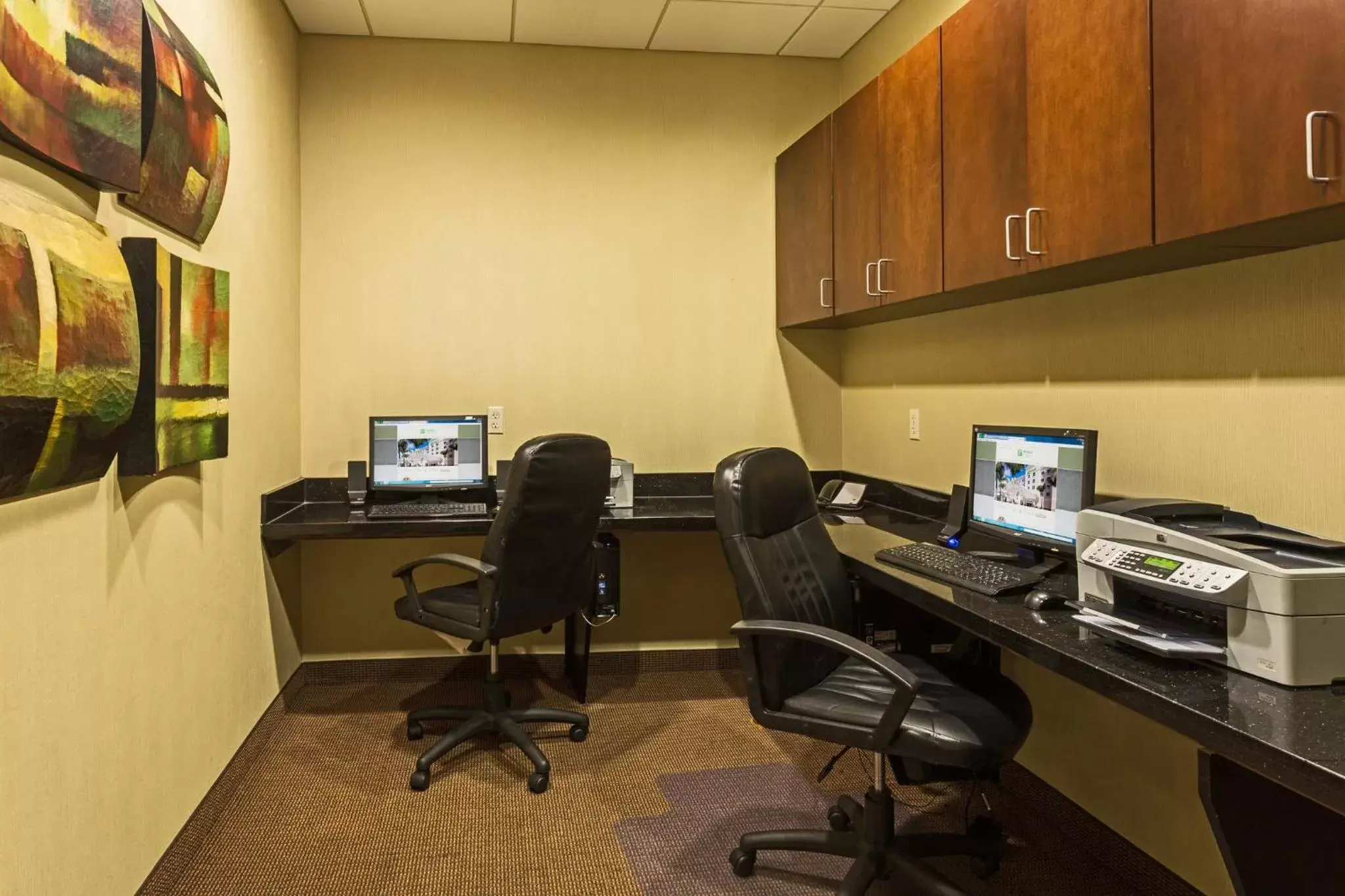 Business facilities, Business Area/Conference Room in Crowne Plaza Fort Myers Gulf Coast, an IHG Hotel