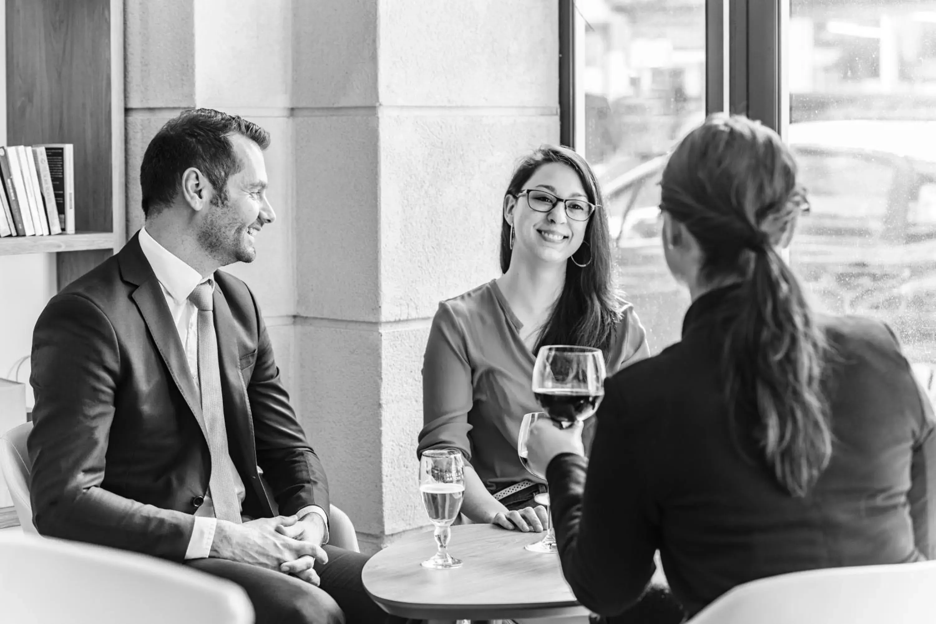 Lounge or bar in Grand Hôtel Clichy Paris Lounge or bar in Grand Hôtel Clichy Paris