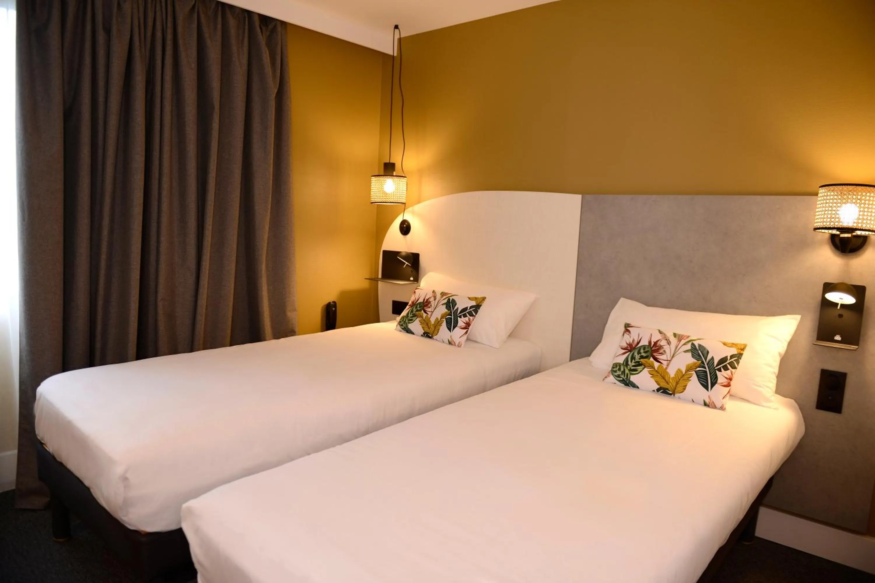 Bed in Hôtel Villa Berlioz