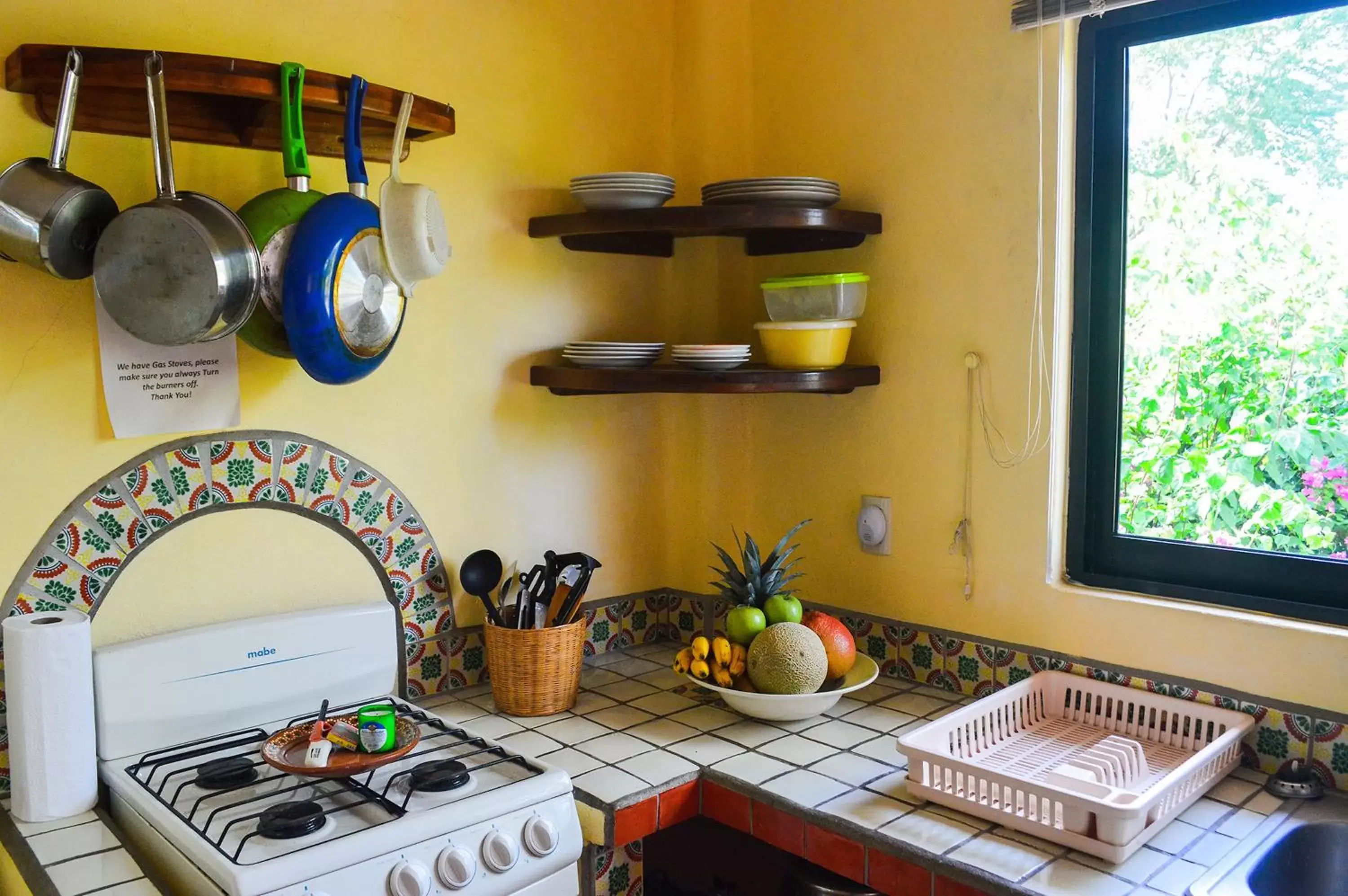 Kitchen or kitchenette in Hotel Casamar Suites