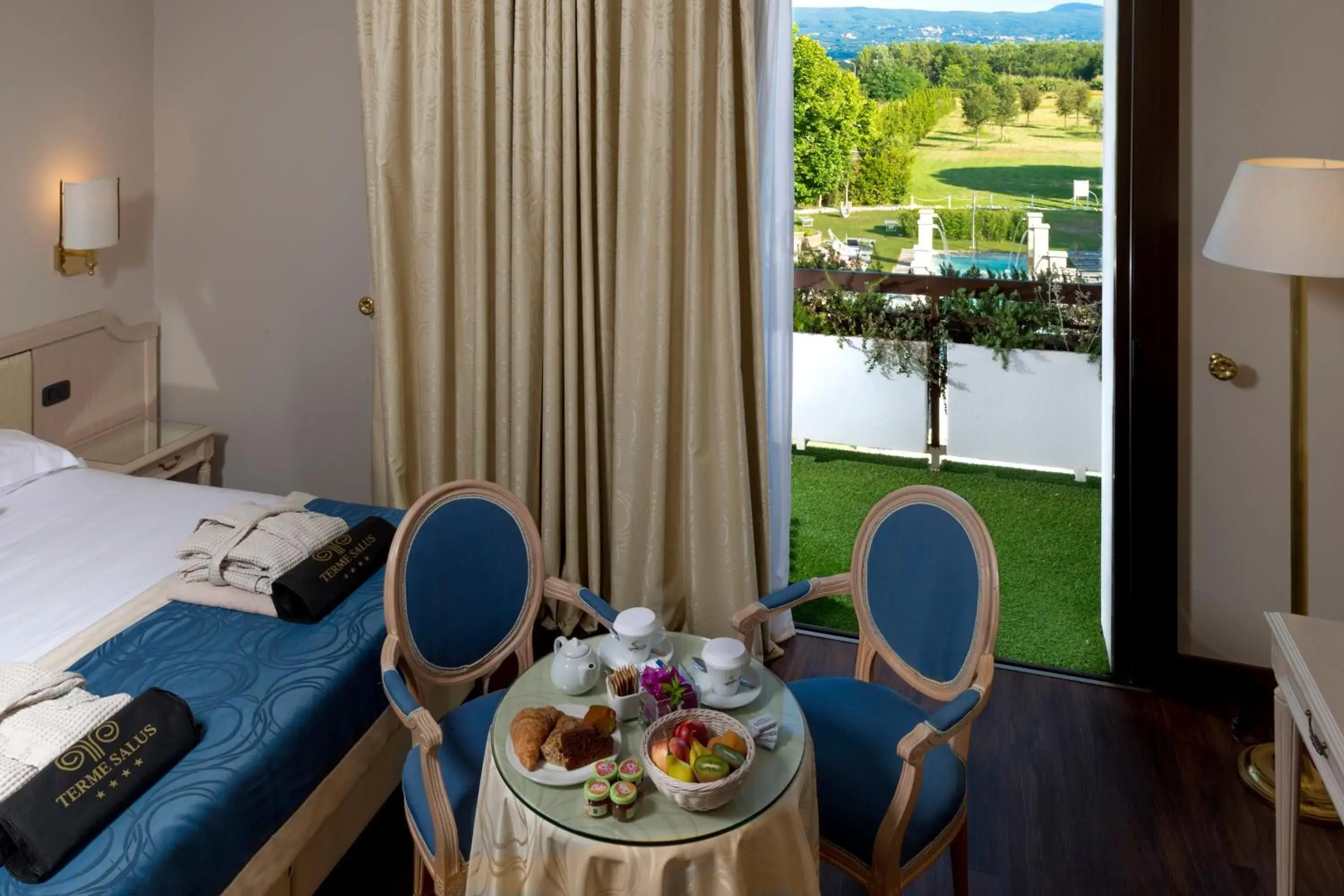 Pool view in Hotel Salus Terme