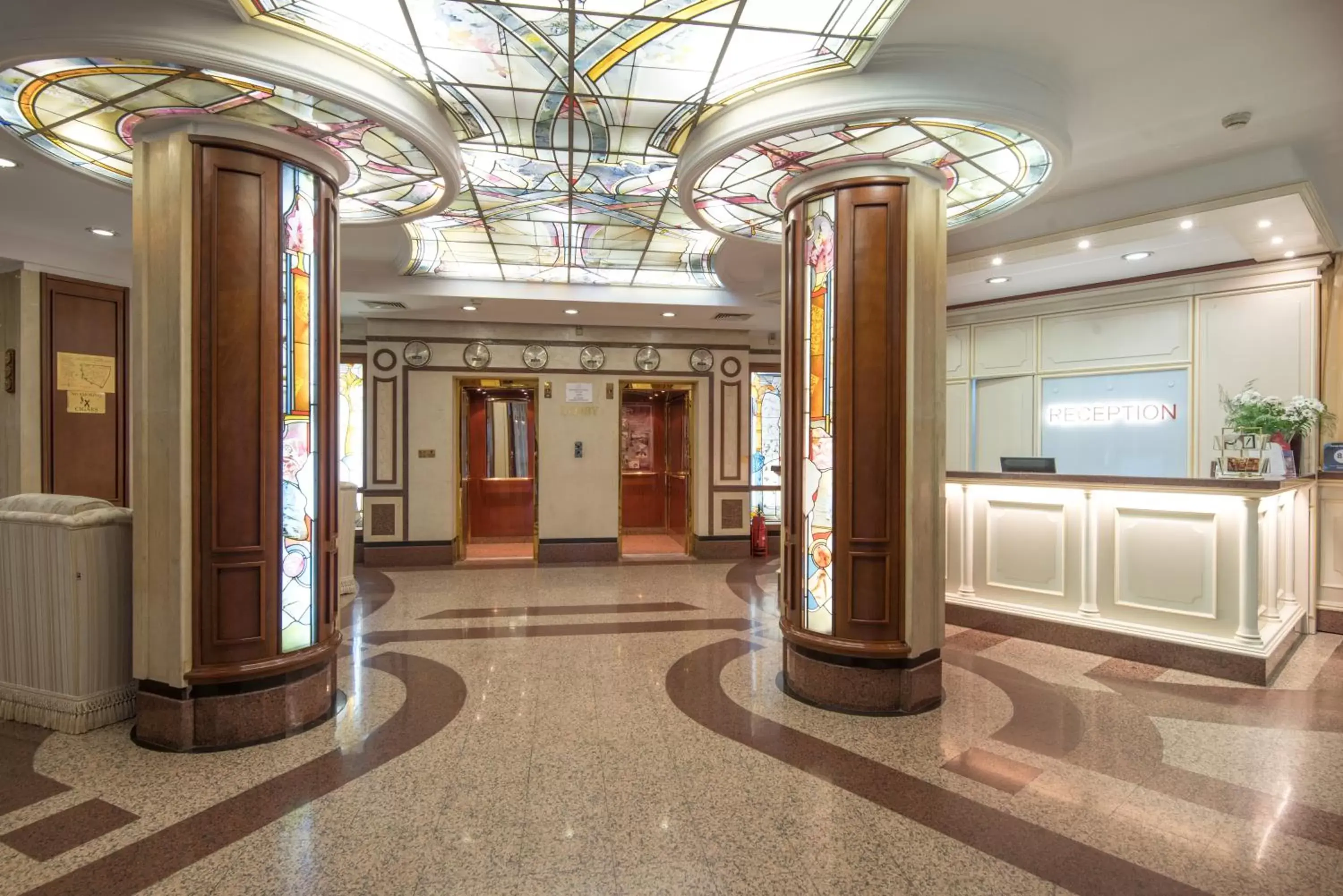 Lobby or reception, Lobby/Reception in Hotel Downtown - TOP location in the heart of Sofia city