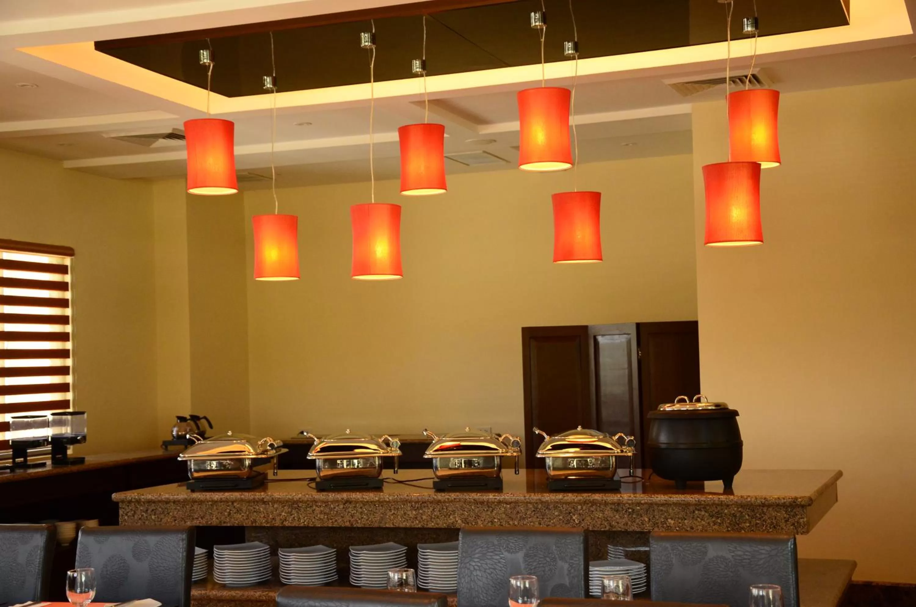 Restaurant/places to eat in Hotel Monticello Tagaytay