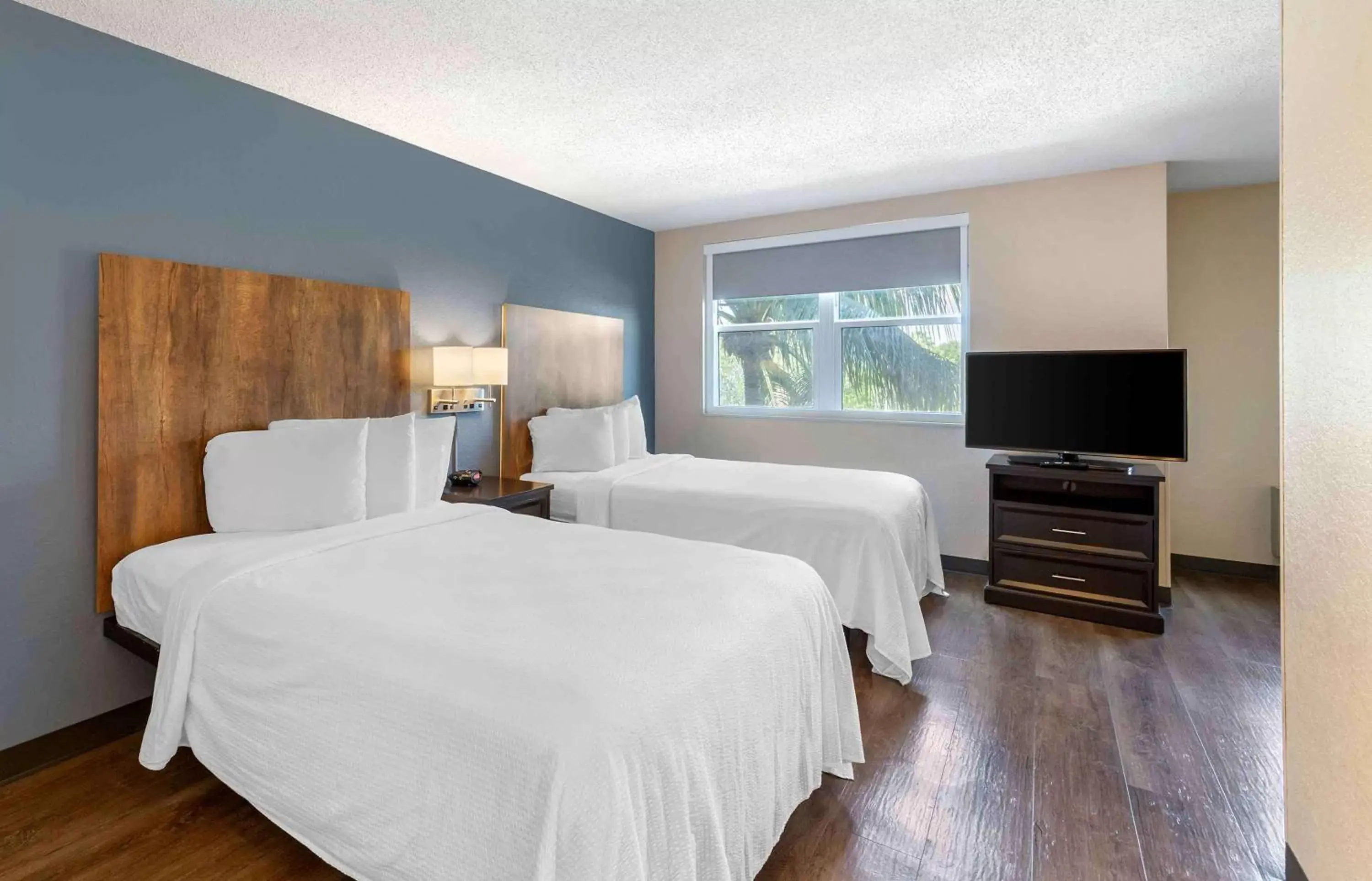 Bedroom in Extended Stay America Premier Suites - Miami - Airport - Doral - 25th Street