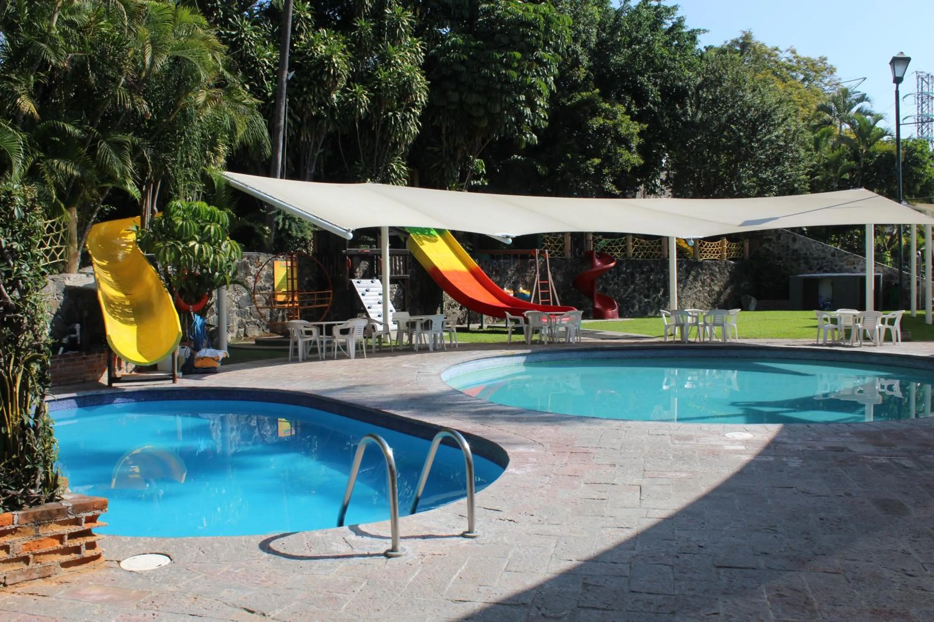 Swimming pool in Hotel Coral Cuernavaca