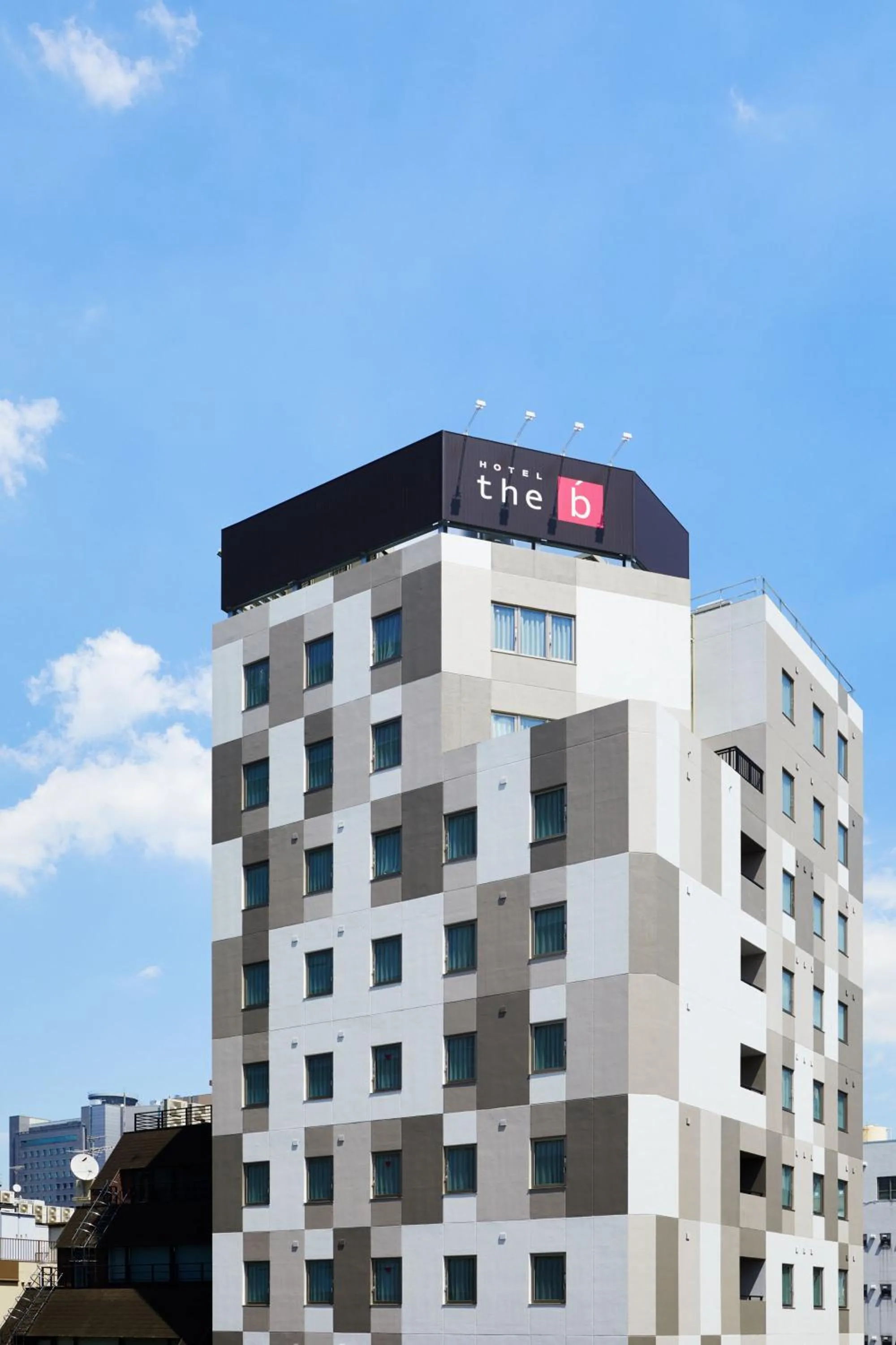 Property building in the b shimbashi