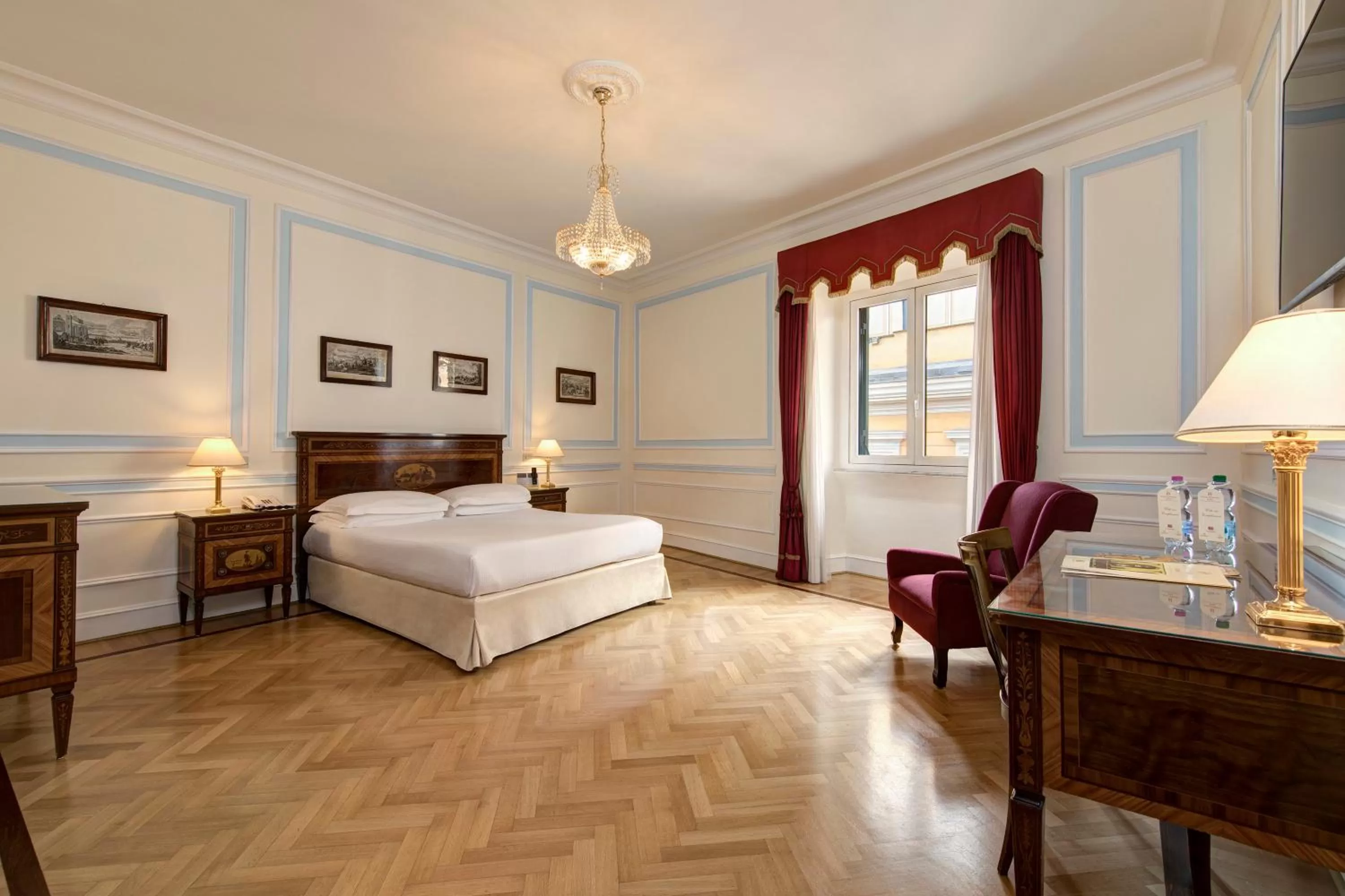 Bedroom, Bed in Hotel Quirinale