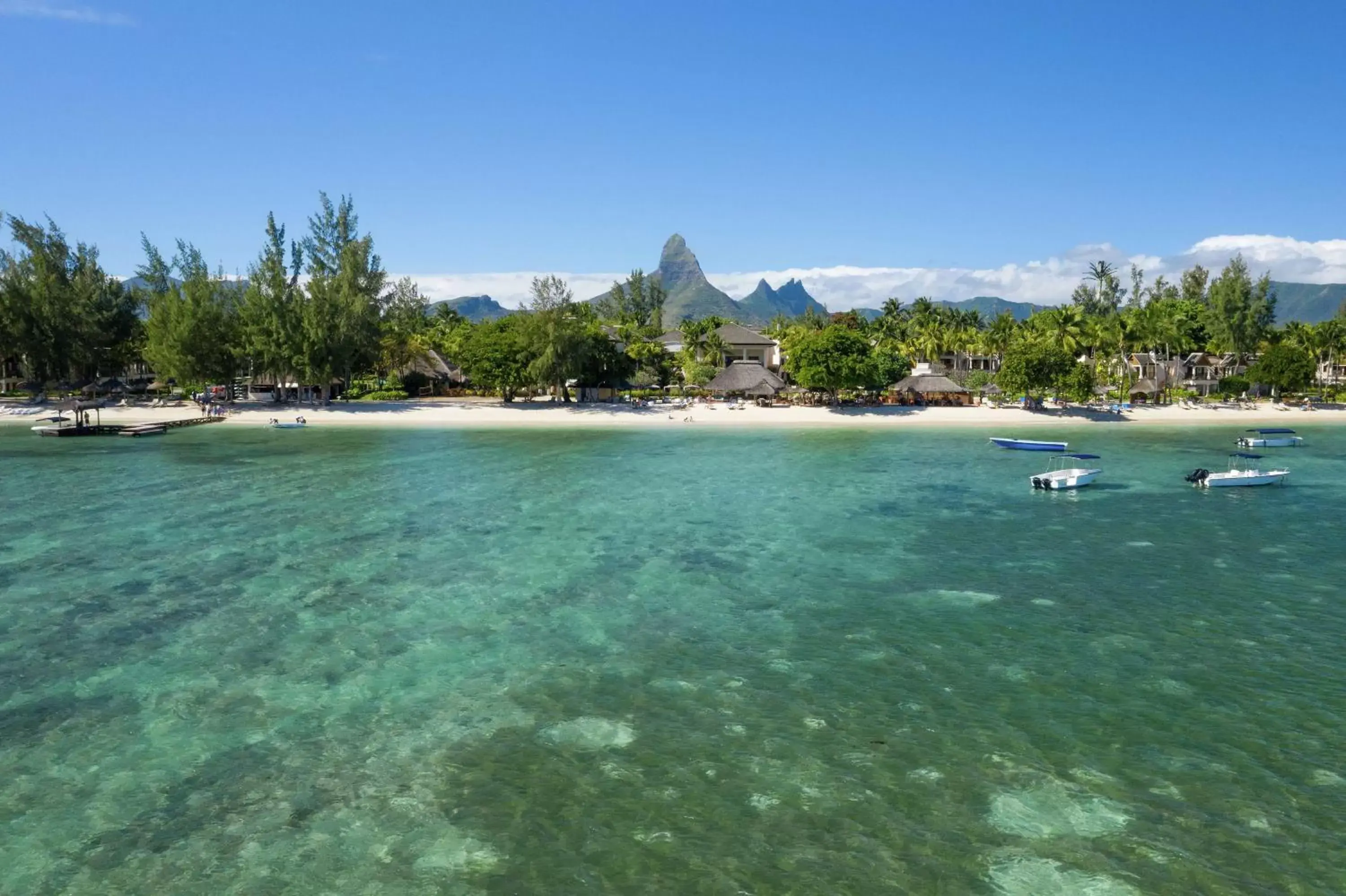Sports, Beach in Hilton Mauritius Resort & Spa
