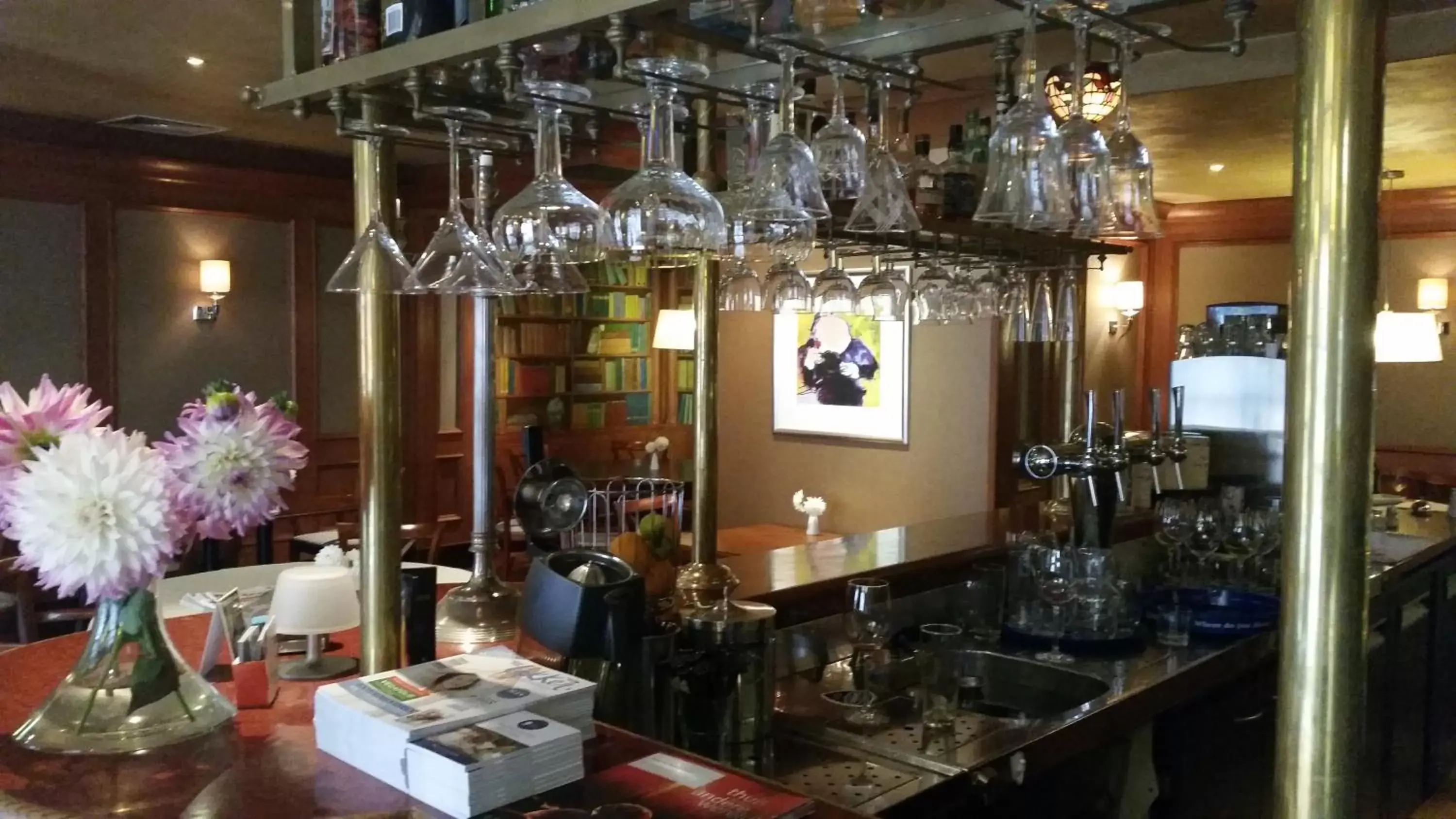 Lounge or bar, Restaurant/Places to Eat in Hotel & Brasserie de Zwaan Venray