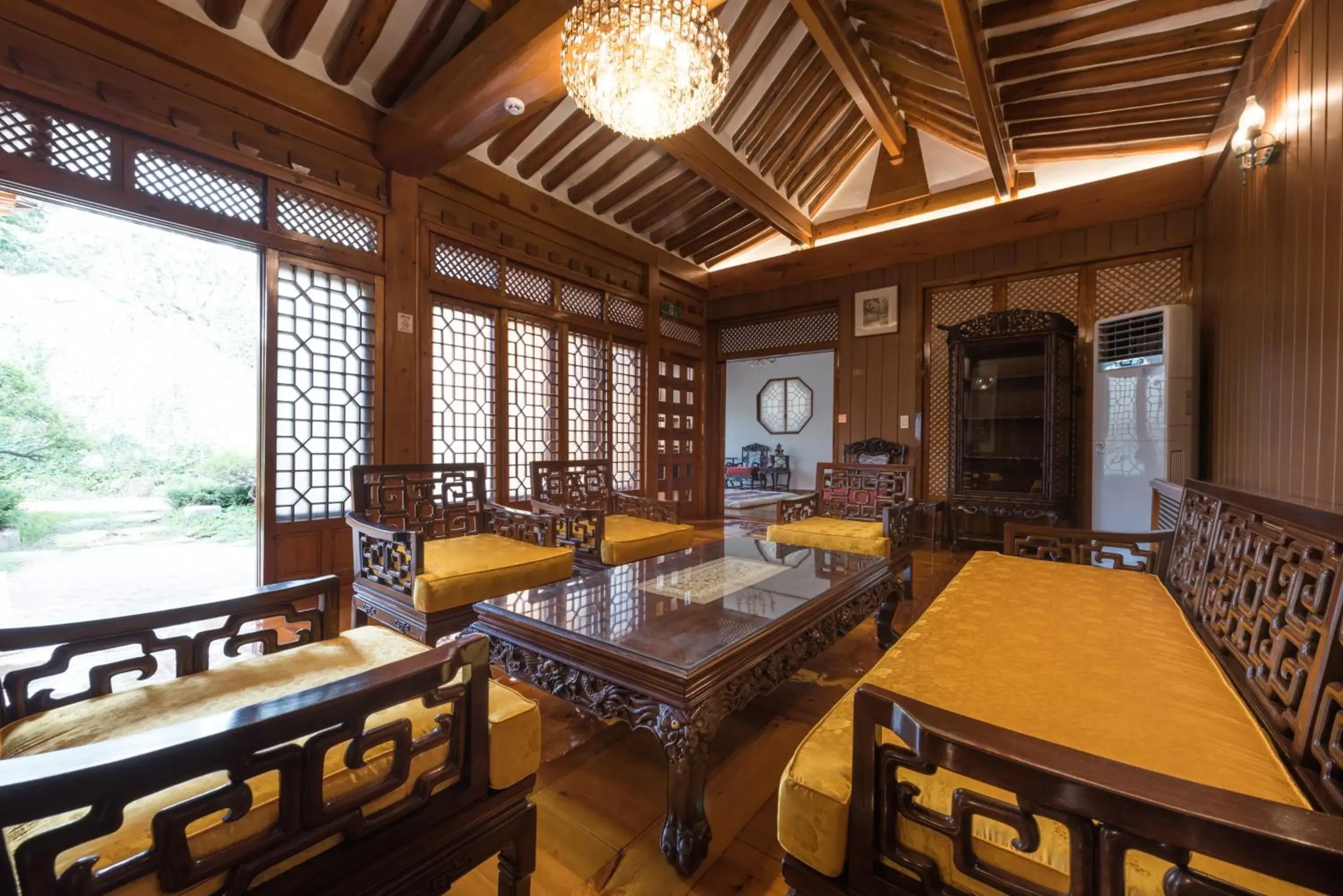 Seating area, Restaurant/Places to Eat in Bonum 1957 Hanok and Boutique