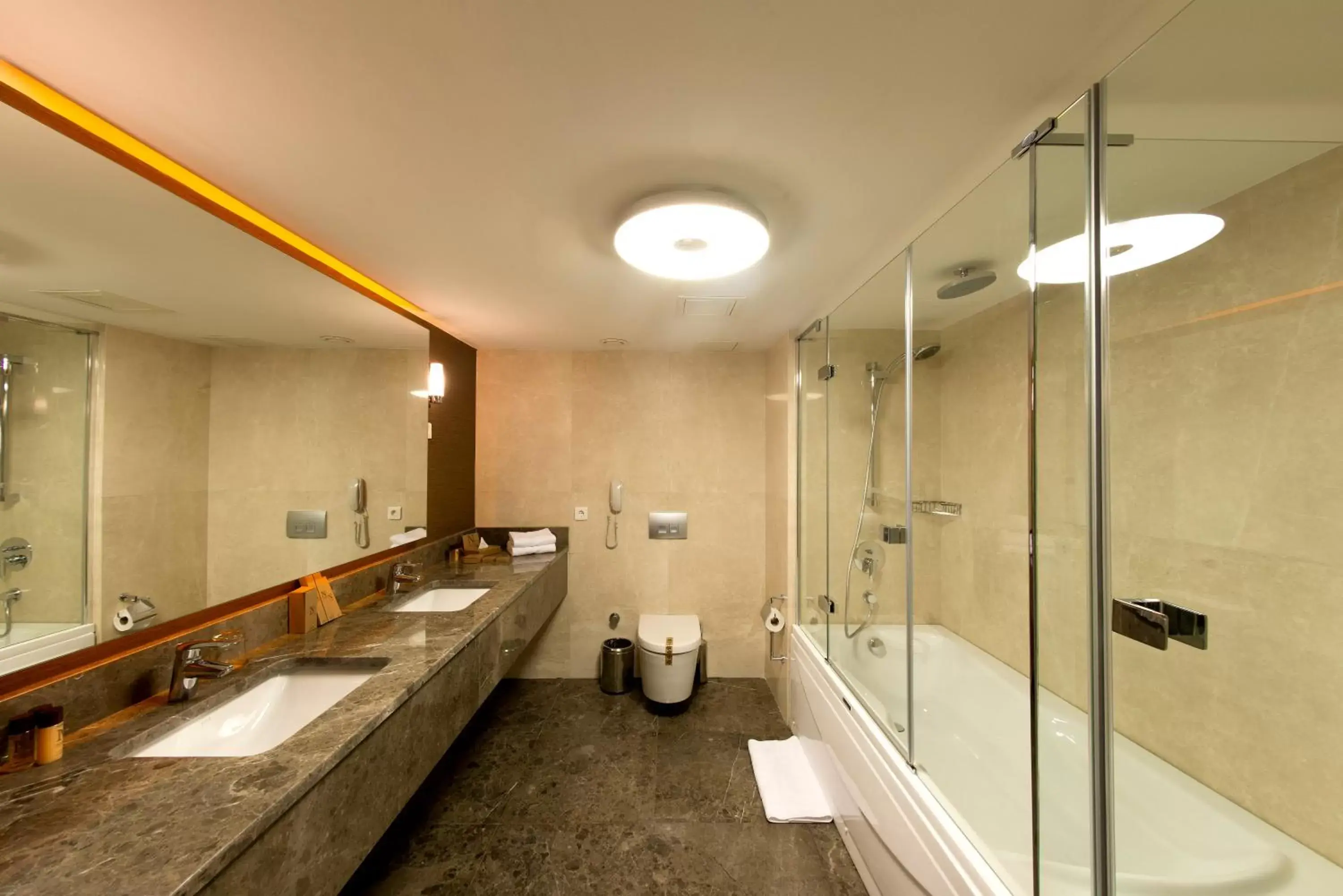 Bathroom in Nidya Hotel Galataport