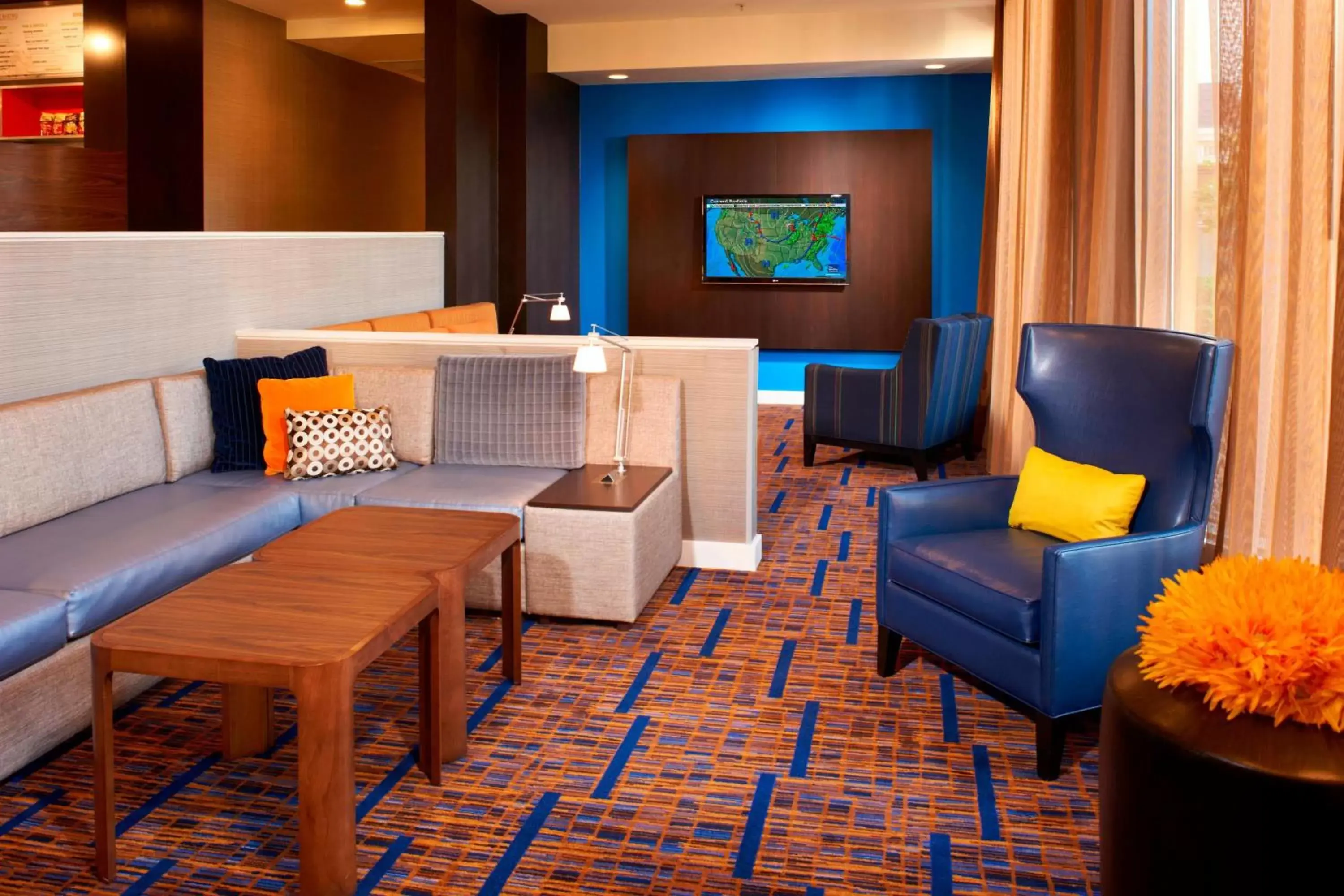 Lobby or reception, Seating Area in Courtyard by Marriott Rockford