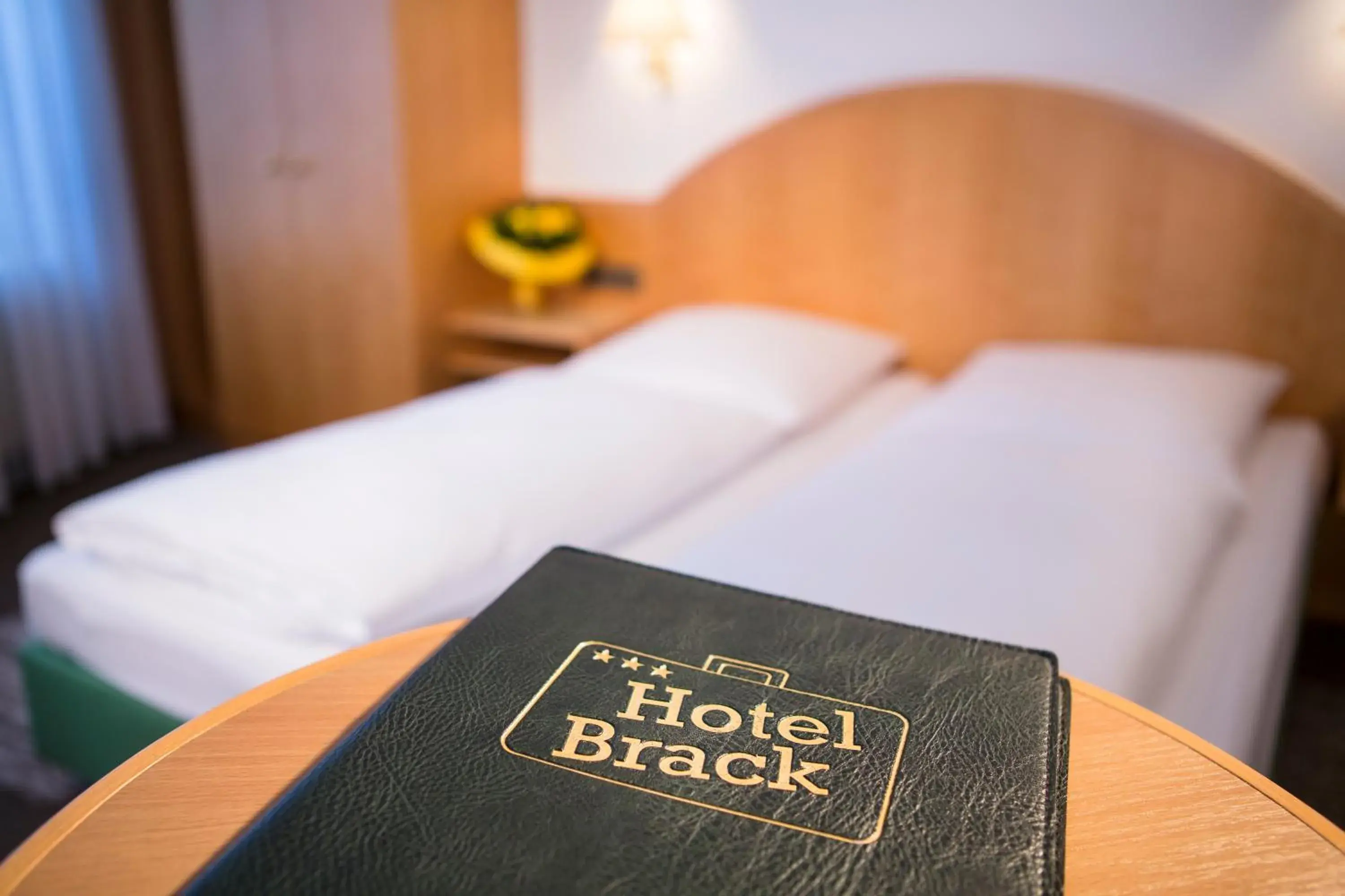 Property logo or sign, Bed in Hotel Brack