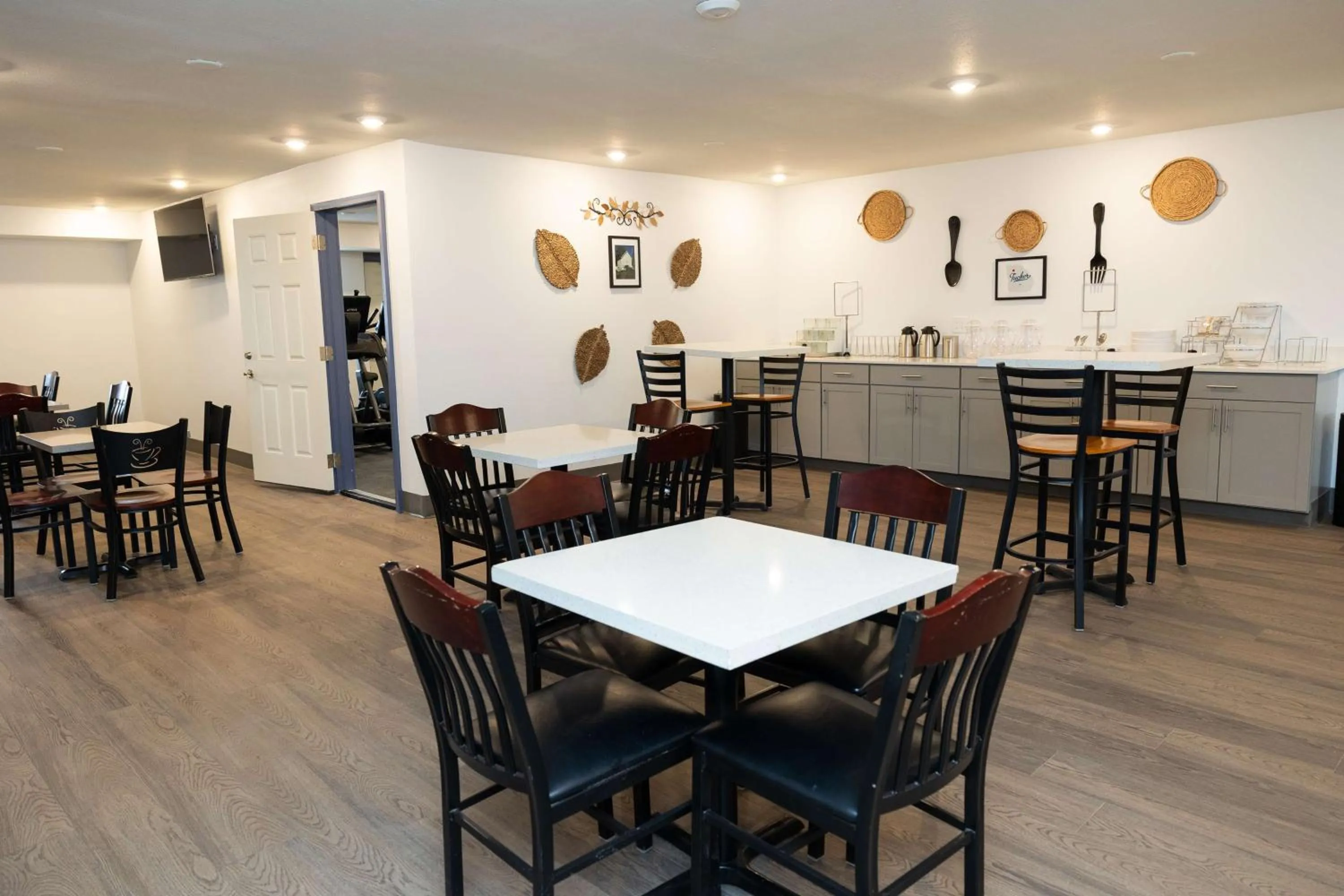 Breakfast in Bhagat Hotels Stone Mountain Atlanta BW Signature Collection