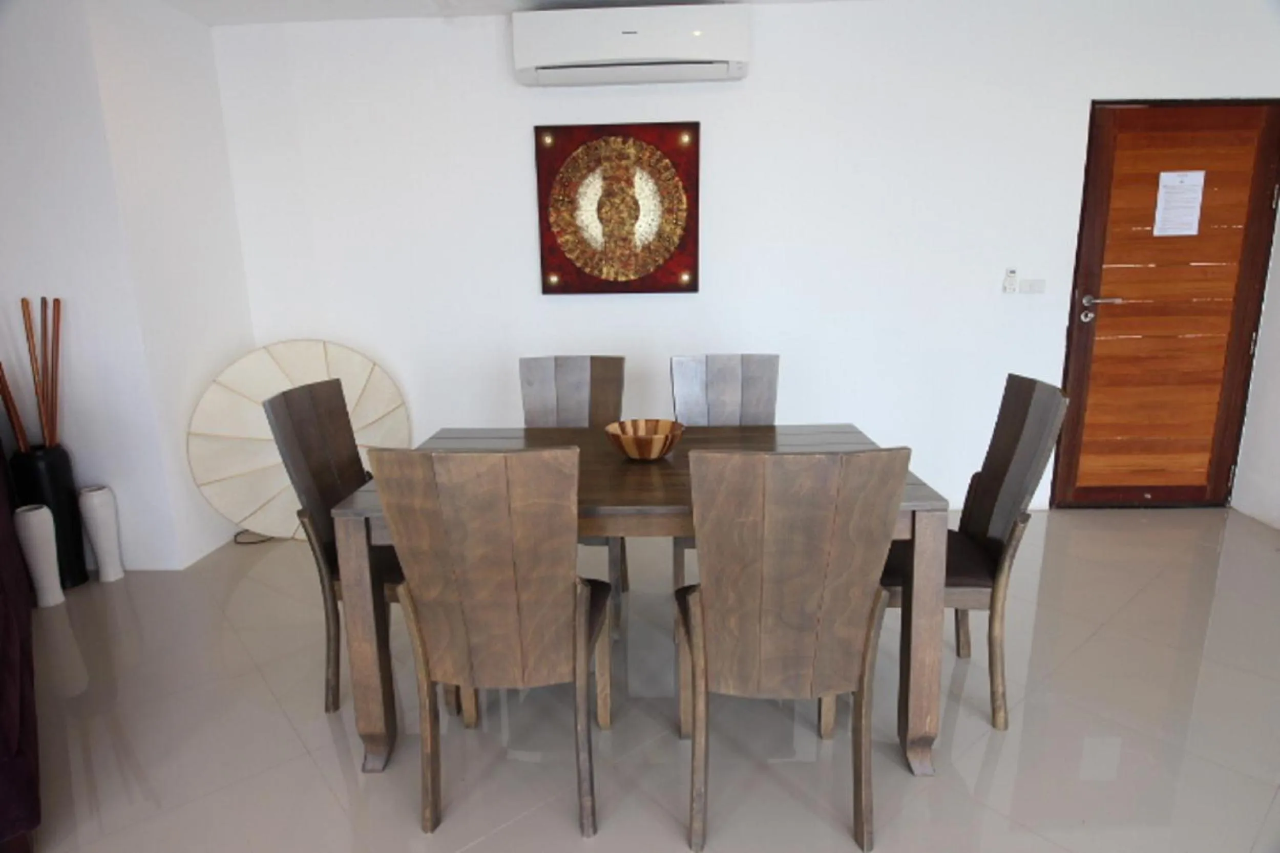 Seating area in Tropical Sea View Residence