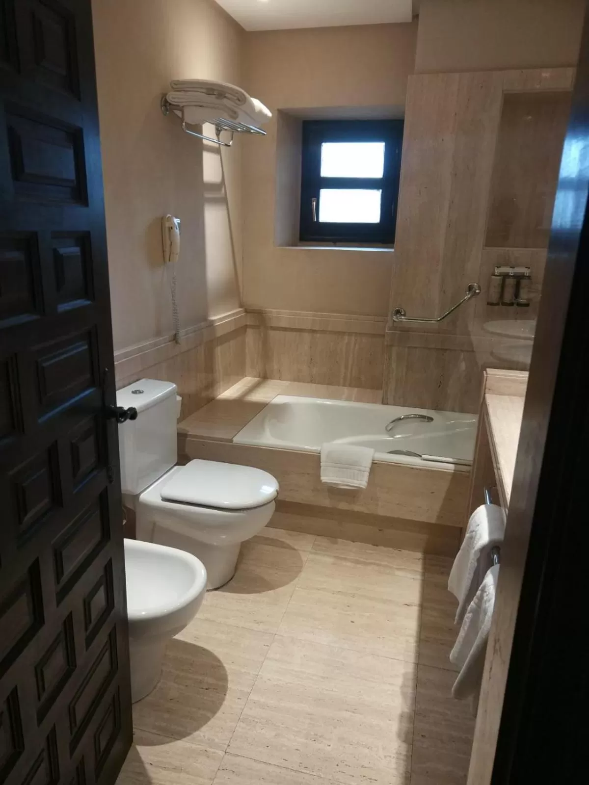 Bathroom in Parador de Santillana Gil Blas