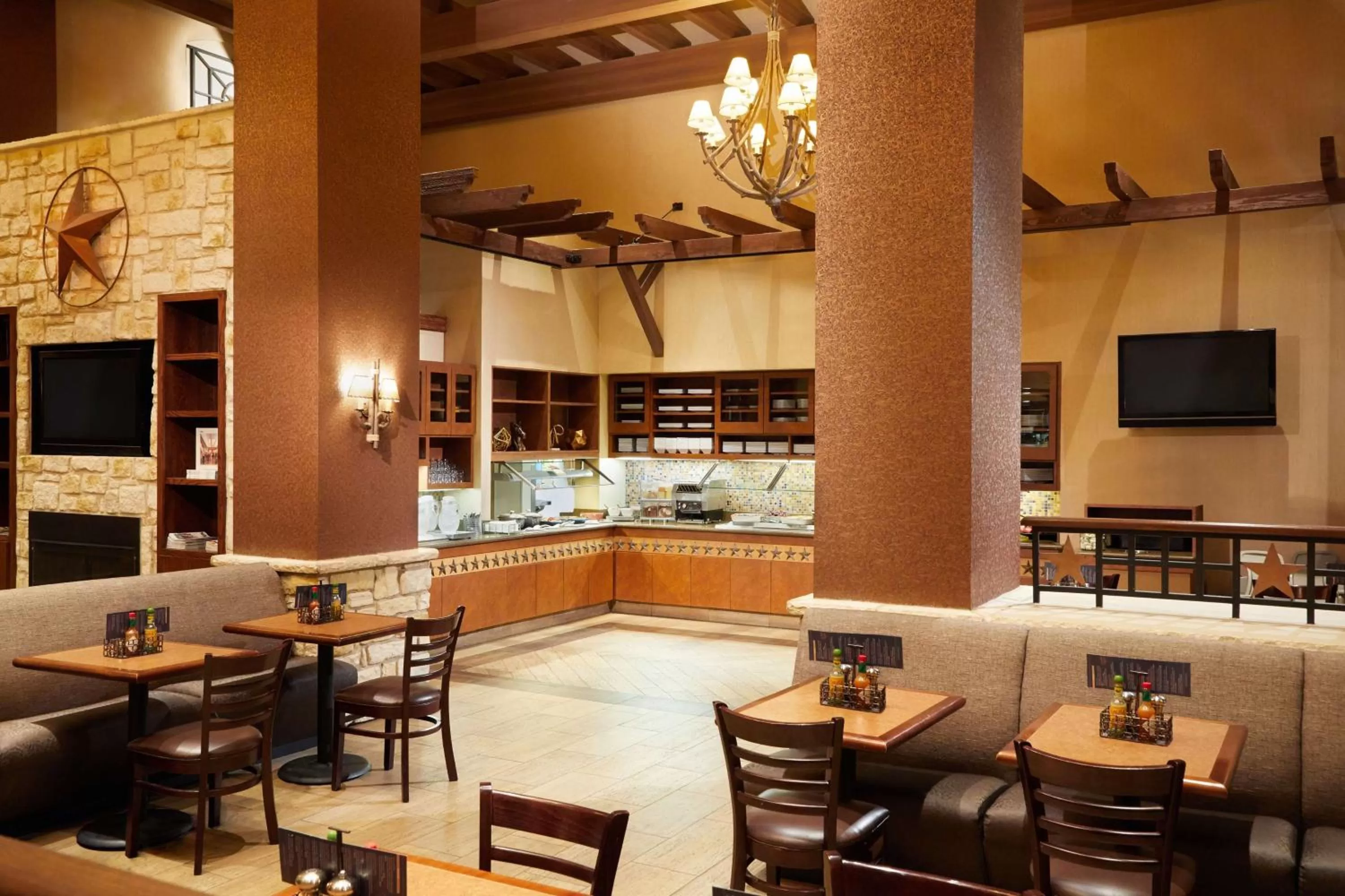 Restaurant/places to eat in Hyatt Place Fort Worth Stockyard