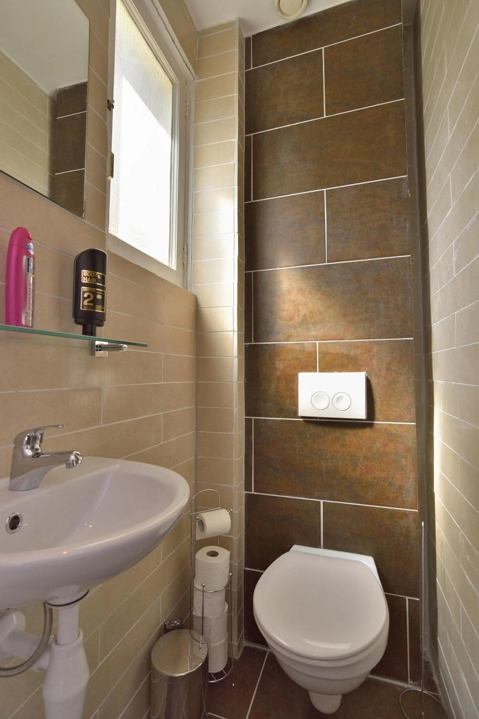 Bathroom in Hotel La Belle Vue