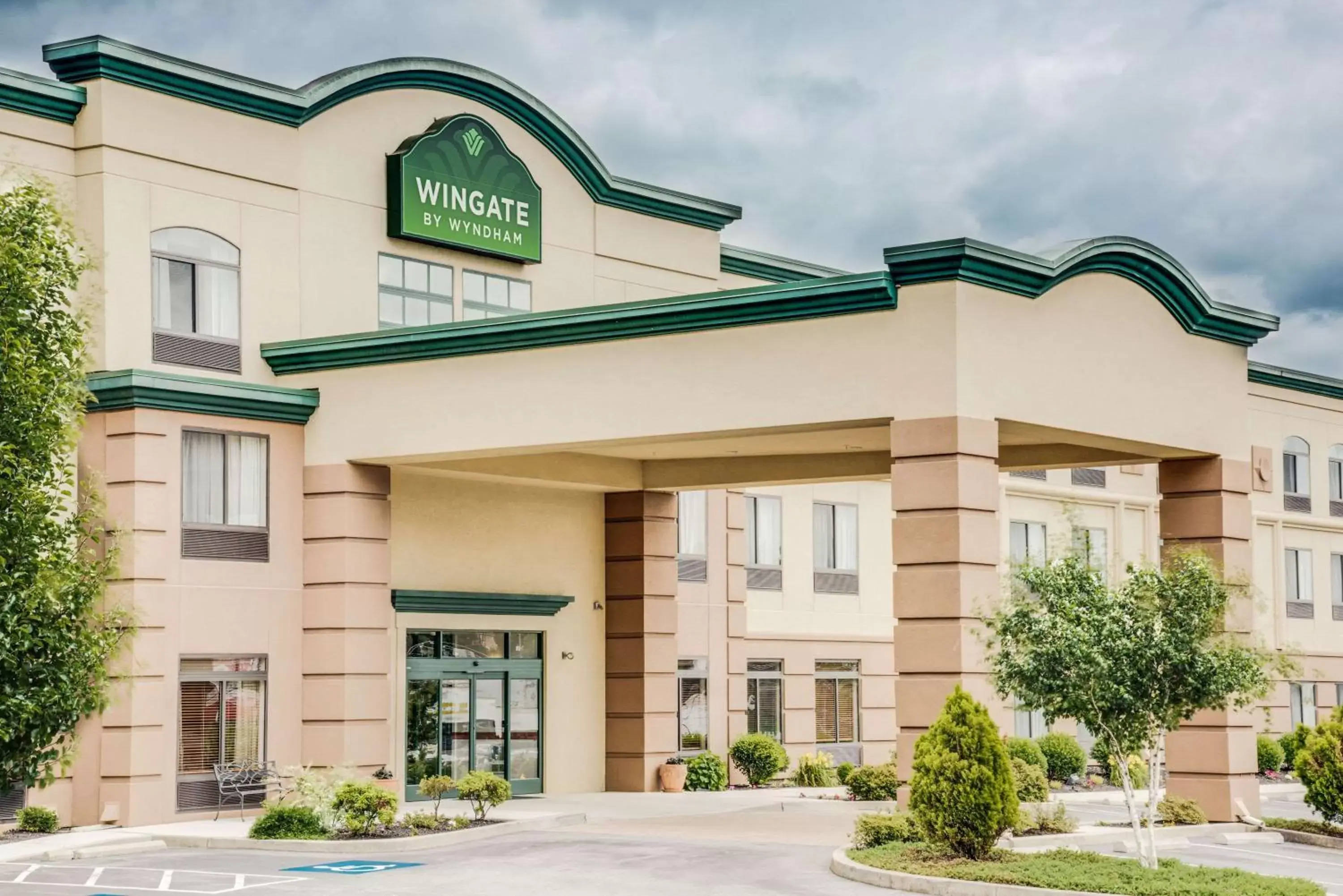 Property building in Wingate by Wyndham - York