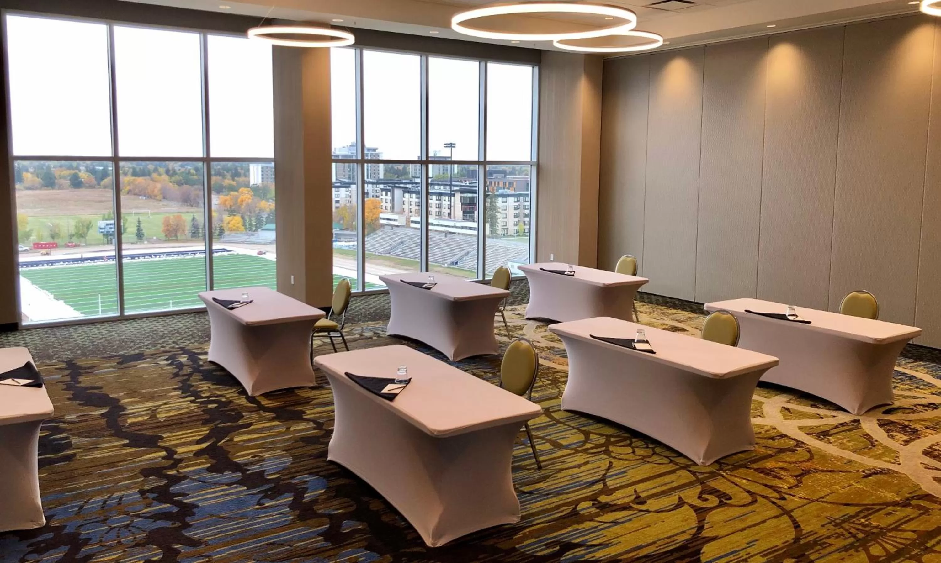 Banquet/Function facilities in Holiday Inn Express & Suites - Saskatoon East - University by IHG