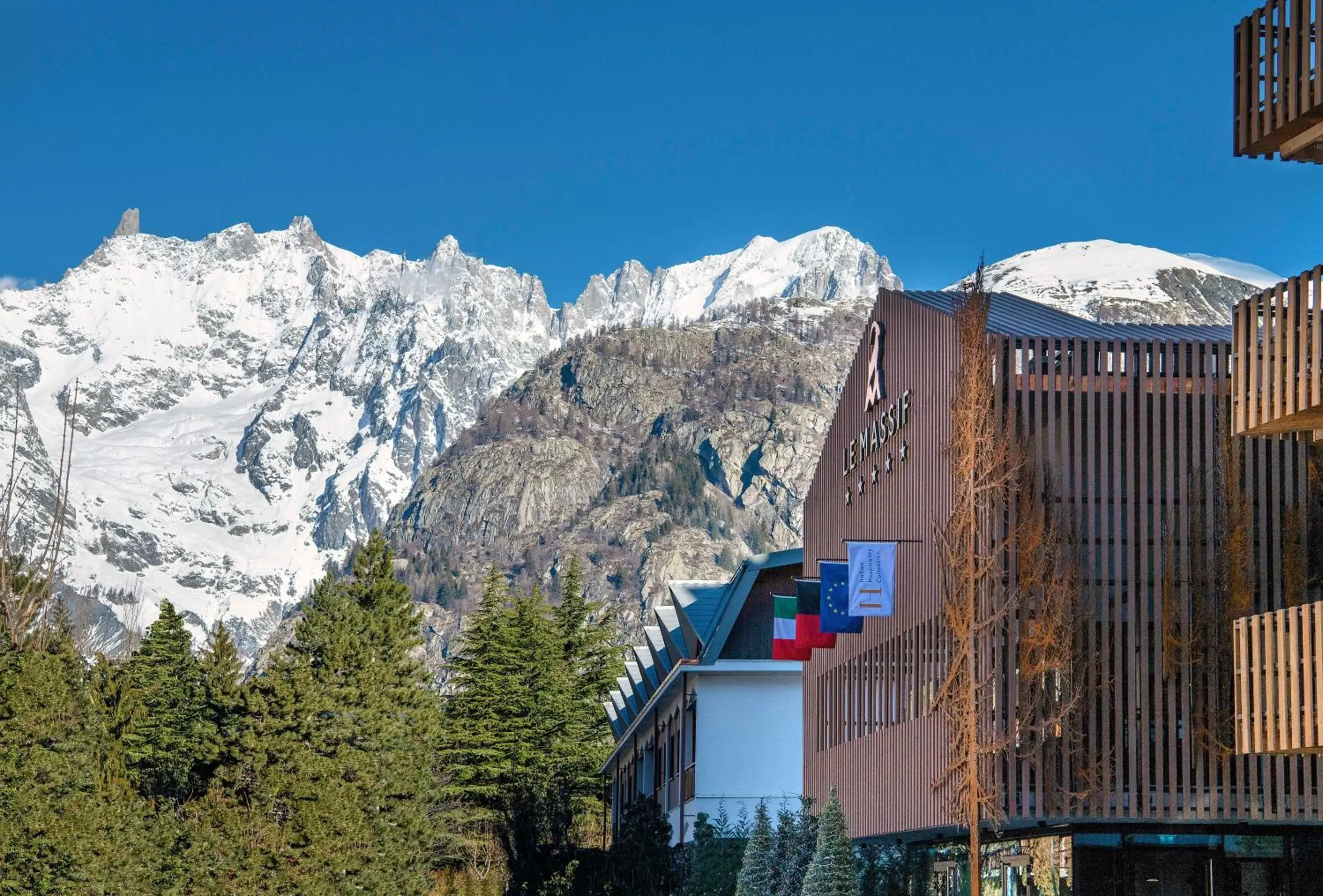 Property building in Le Massif Hotel & Lodge Courmayeur The Leading Hotels of the World