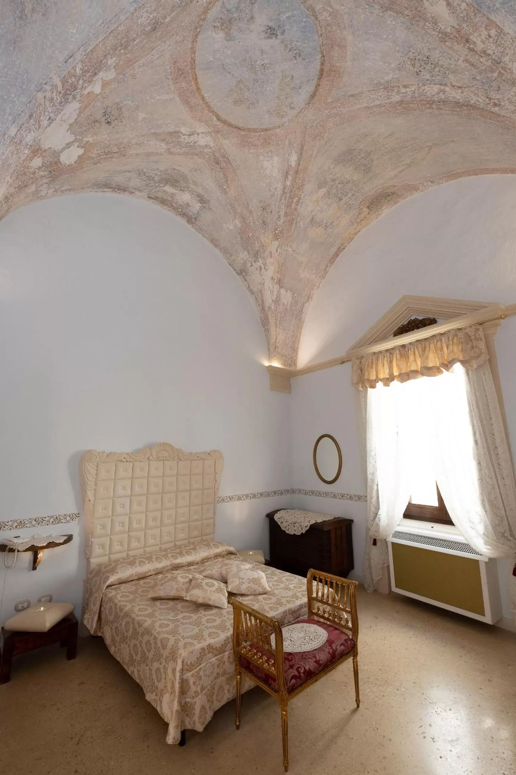 Photo of the whole room, Seating Area in Palazzo Gallo Resort