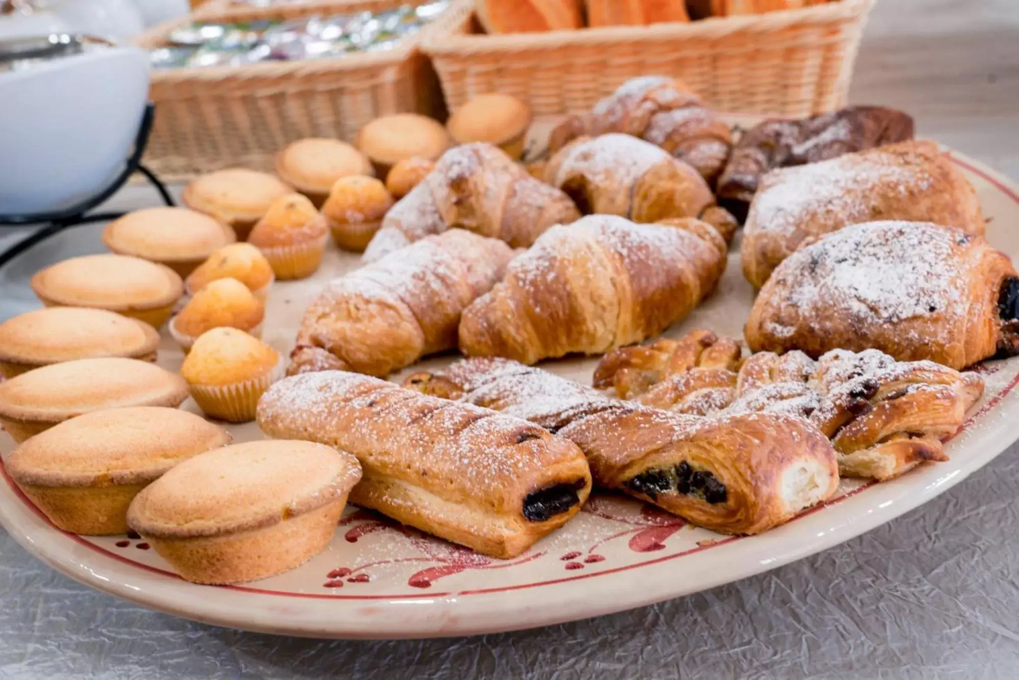 Buffet breakfast in Hotel Salento