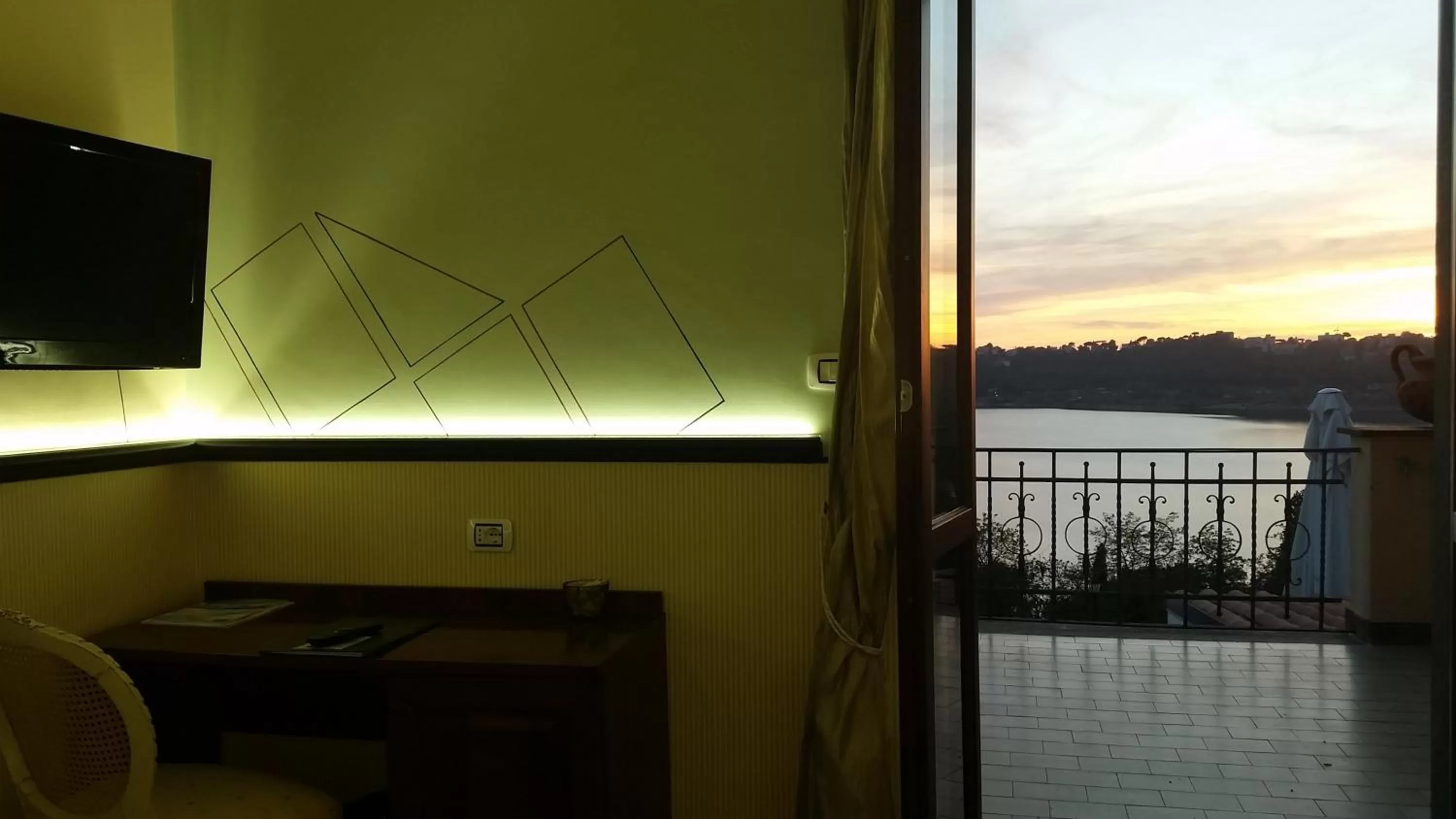 Decorative detail in Hotel Villa Degli Angeli