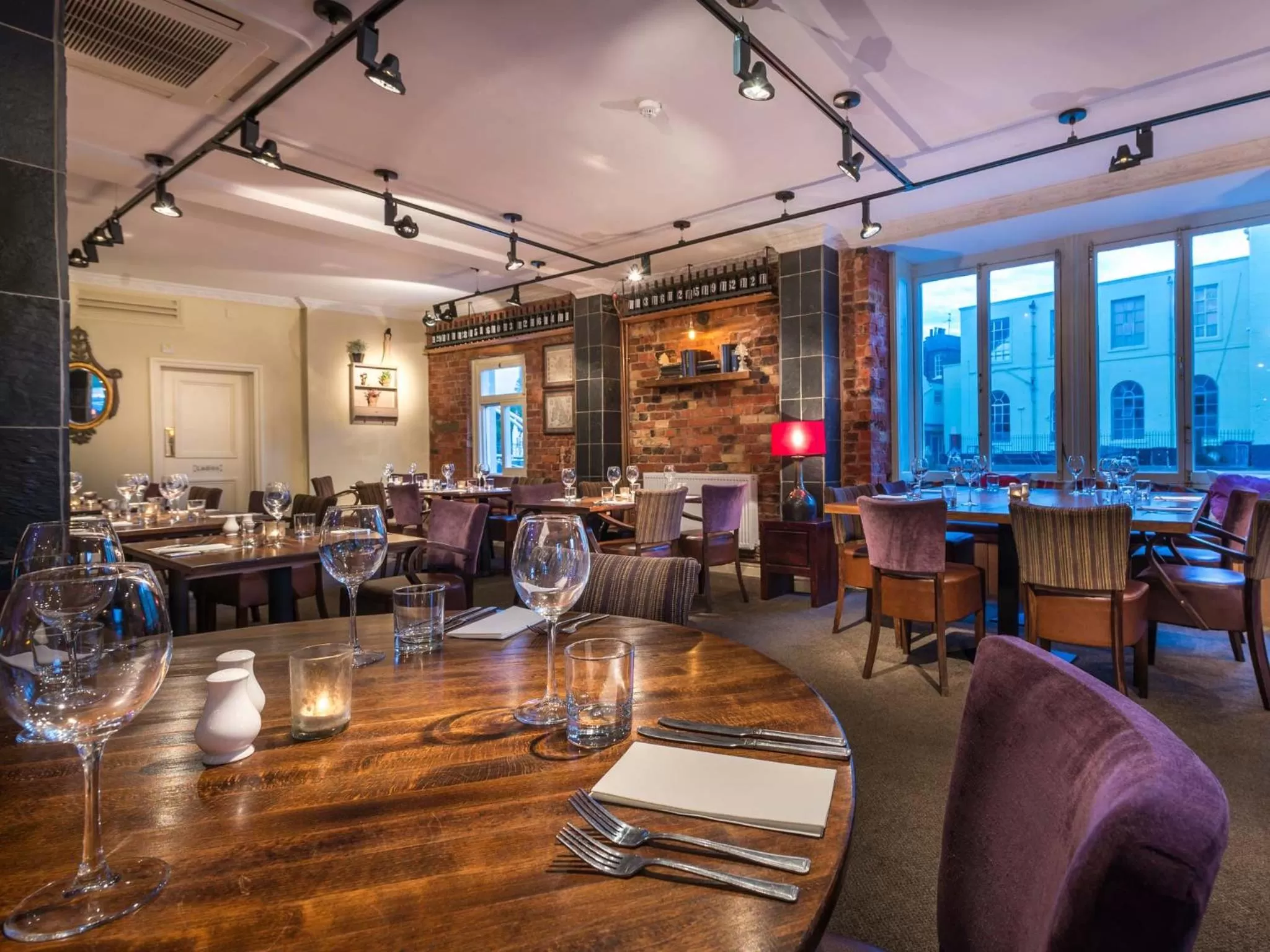 Restaurant/places to eat in The White Hart Hotel, Boston, Lincolnshire - The Coaching Inn Group