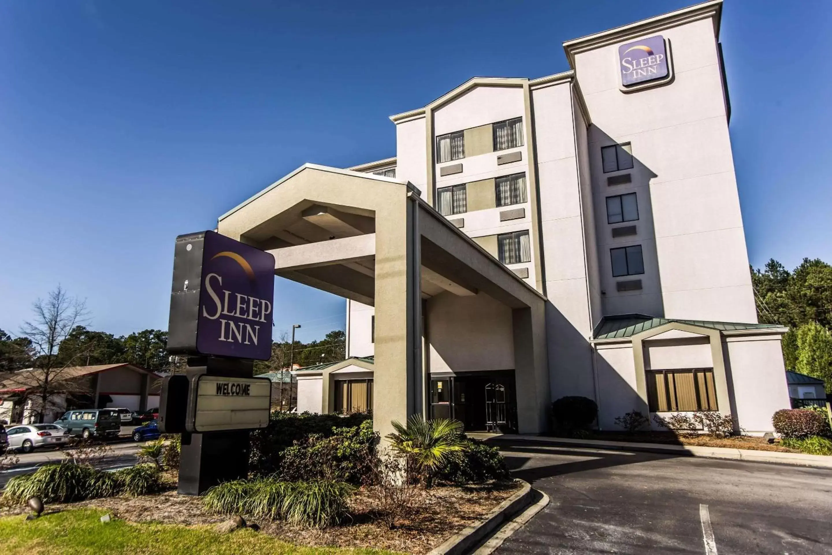 Property Building in Sleep Inn Airport West Columbia