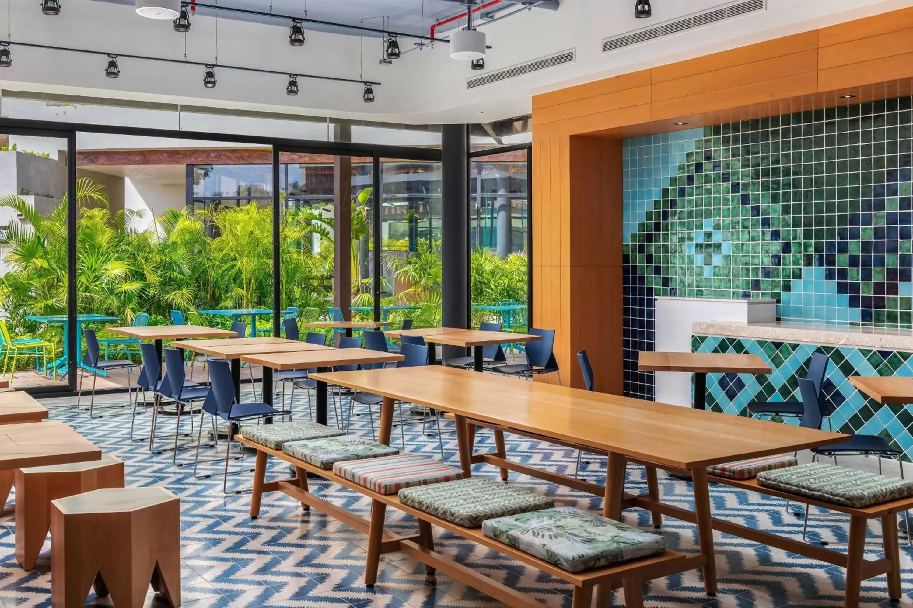 Restaurant/places to eat in Aloft Tulum