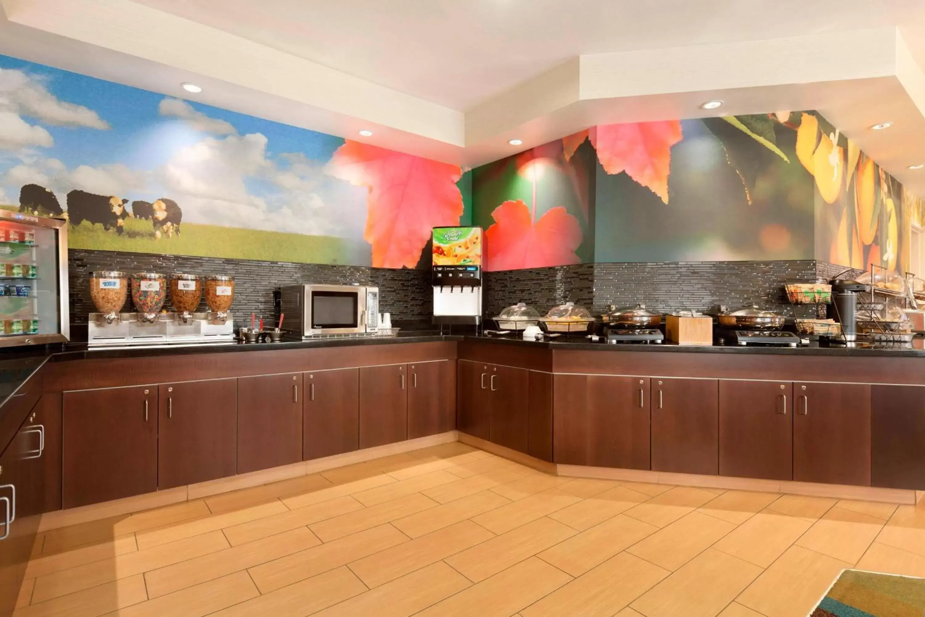Breakfast, Restaurant/Places to Eat in Fairfield Inn & Suites Longview
