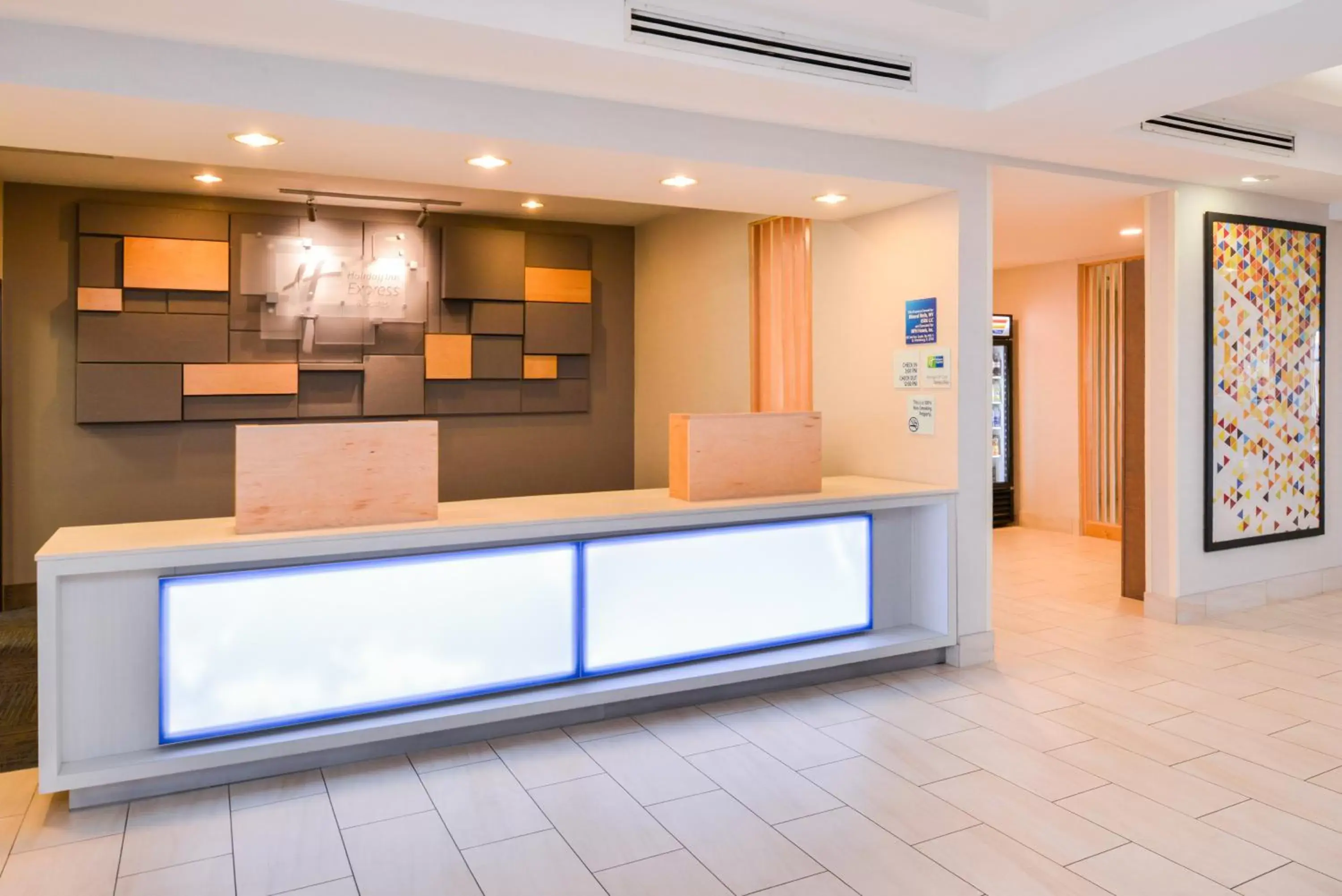 Property building, Lobby/Reception in Holiday Inn Express Mineral Wells, an IHG Hotel