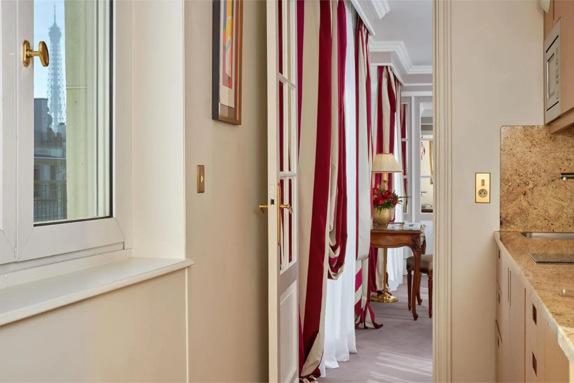 Landmark view in Majestic Hotel Spa - Champs Elysées