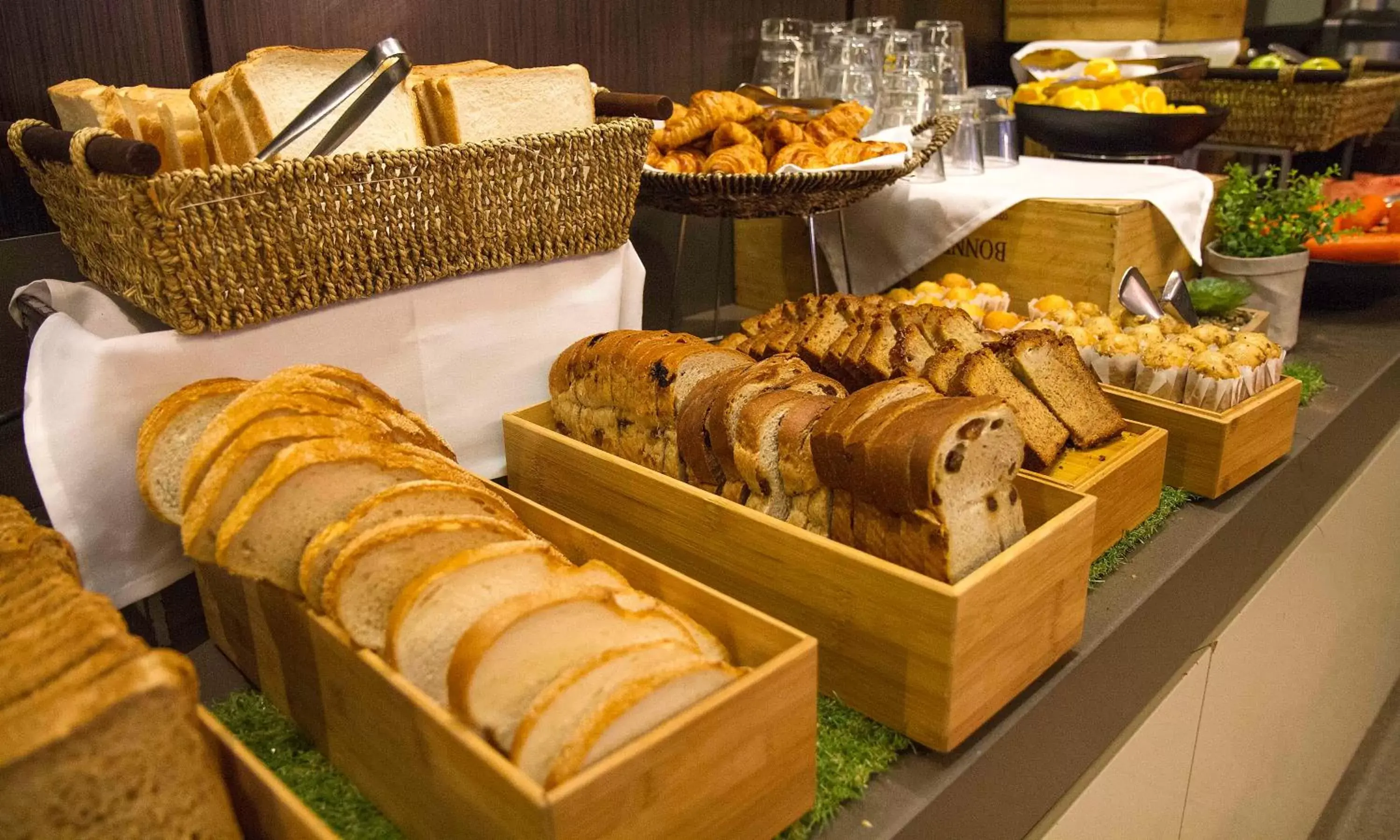 Buffet breakfast, Food in Novotel Sydney Parramatta