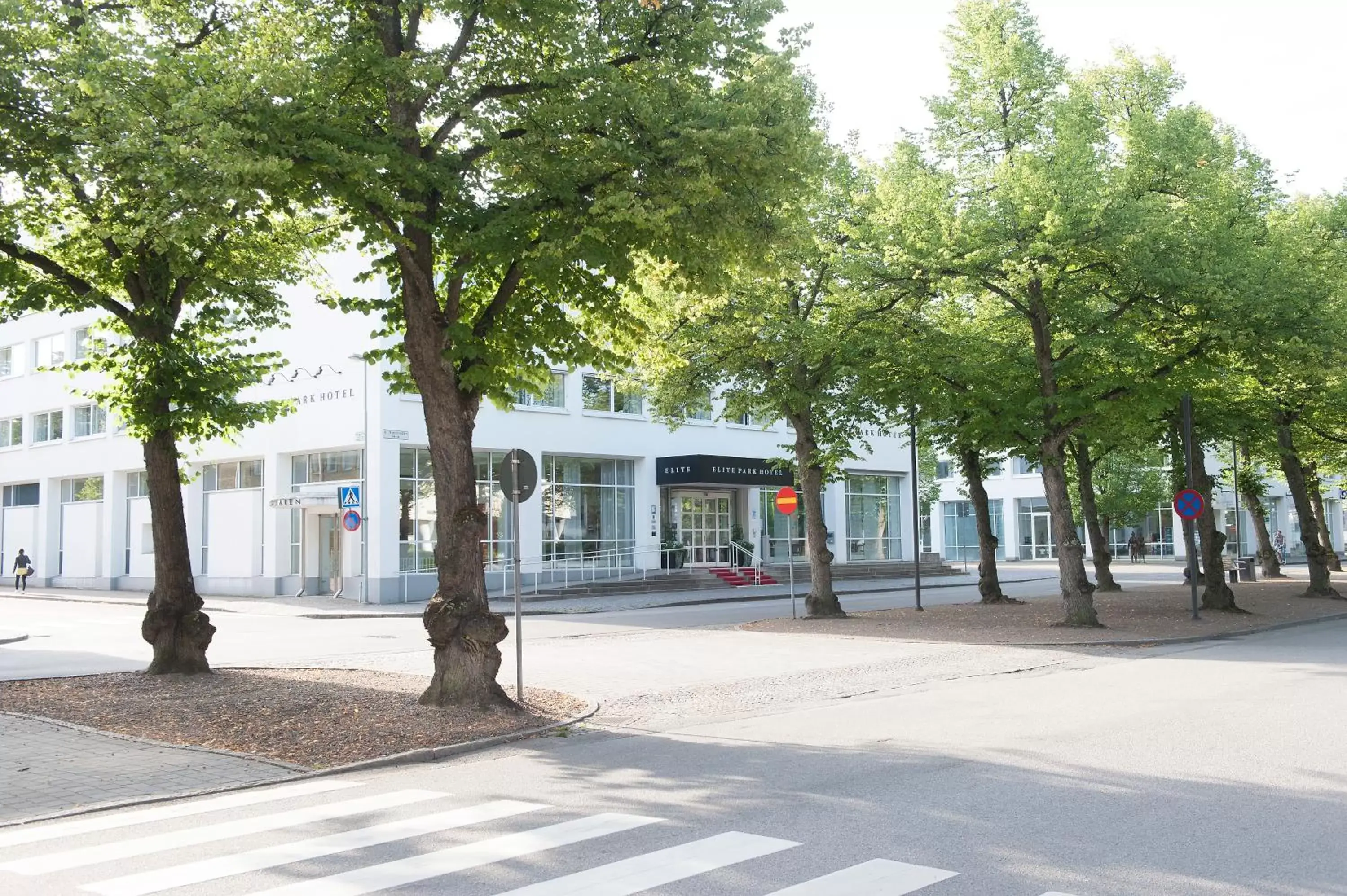 Facade/entrance, Property Building in Elite Park Hotel