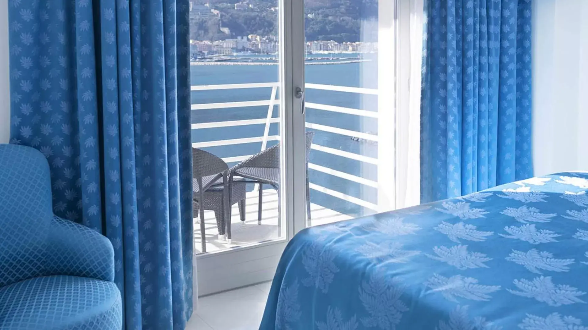 Double or Twin Room with Partial Sea View in Hotel Miramare Stabia