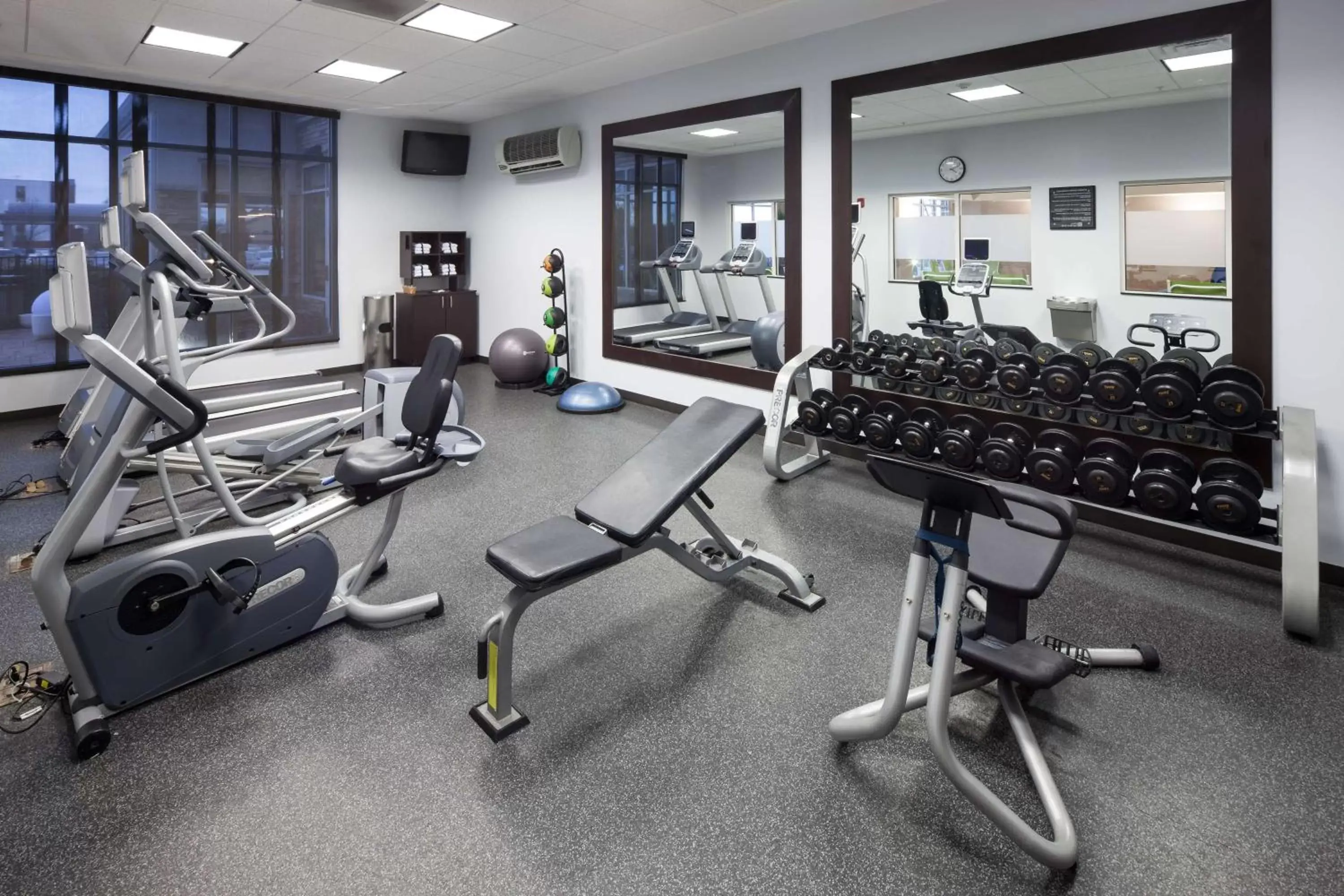 Fitness centre/facilities, Fitness Center/Facilities in Hilton Garden Inn Cincinnati/Mason