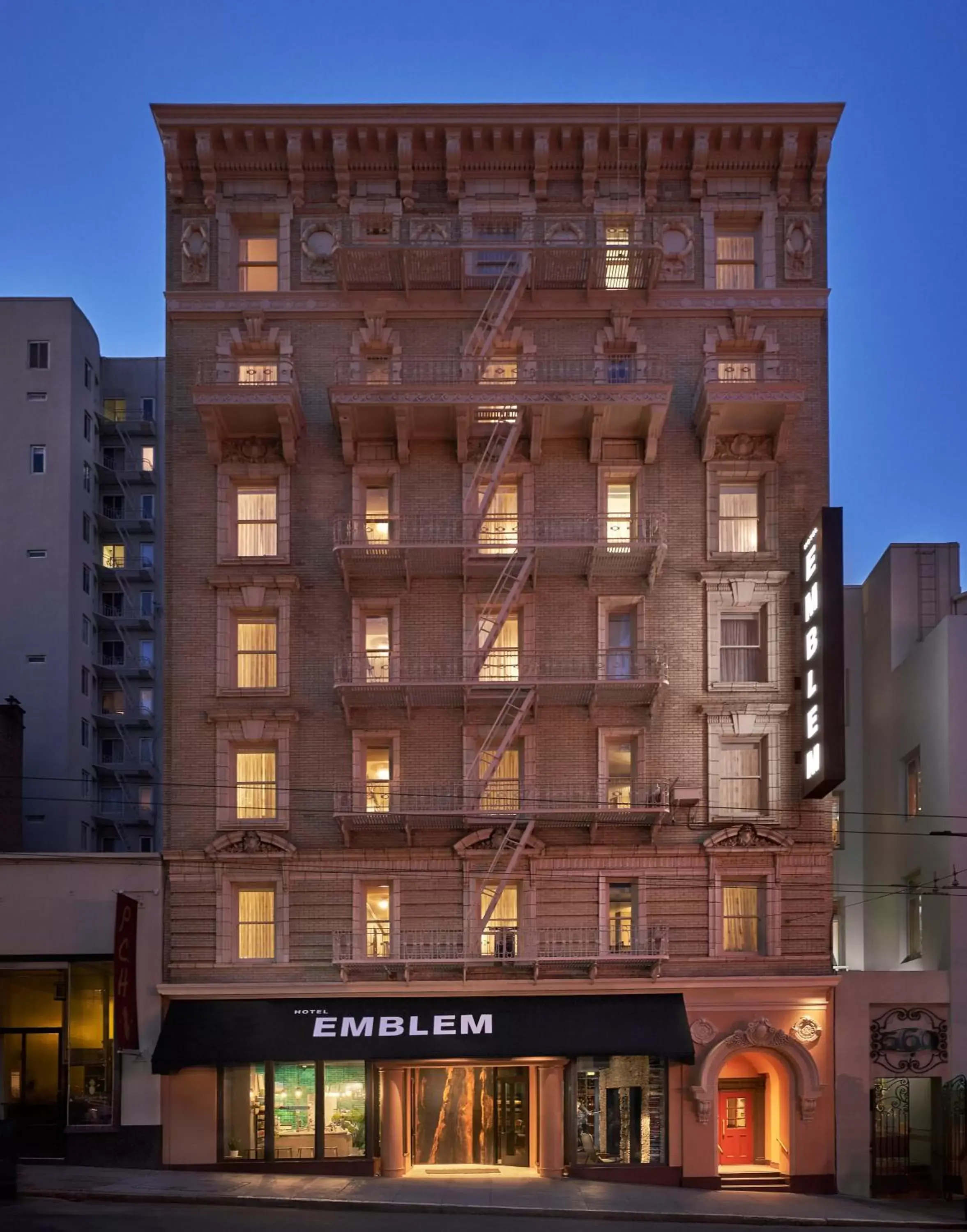 Property Building in Hotel Emblem San Francisco, a Viceroy Urban Retreat