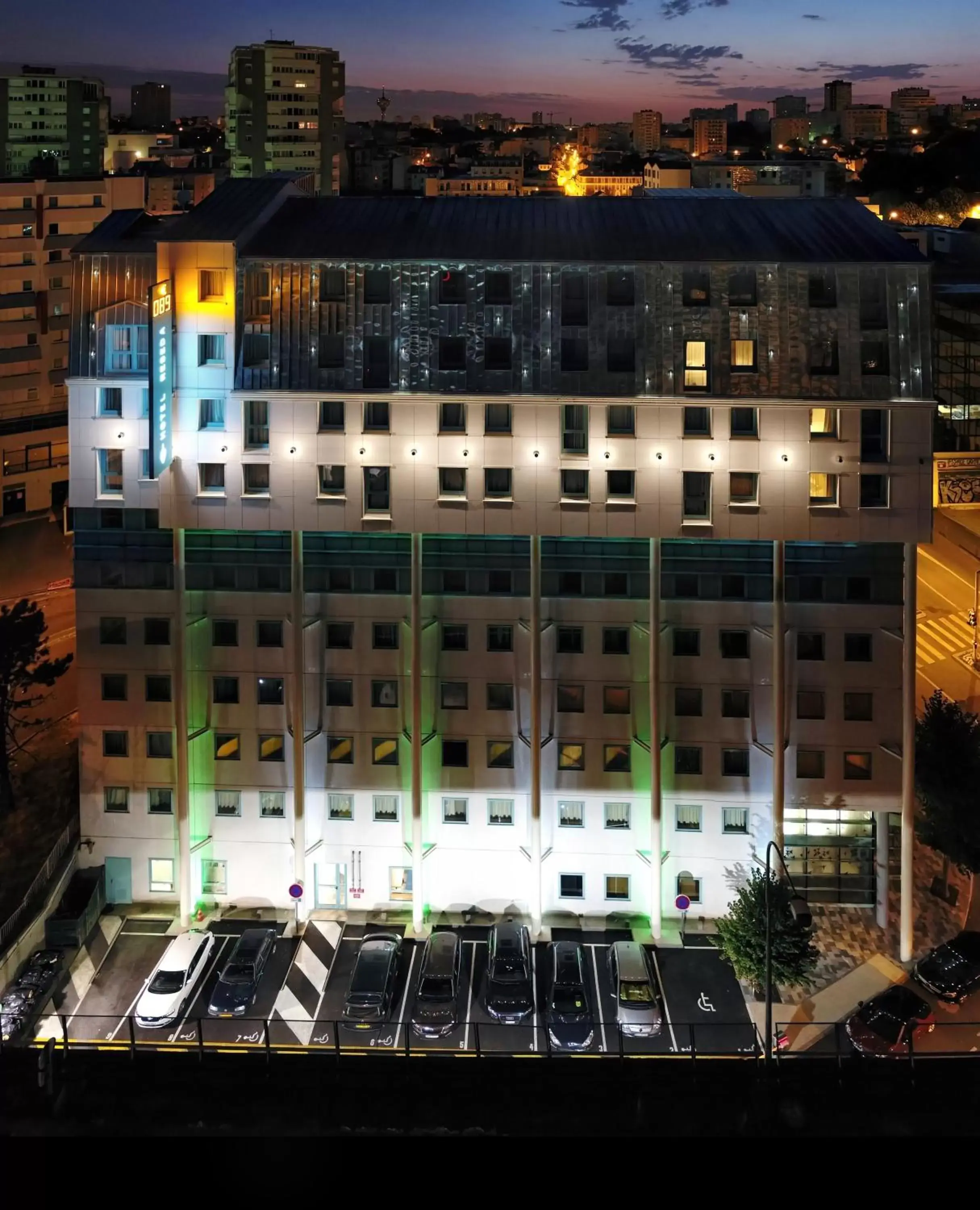 Bird's eye view, Property Building in Hotel Reseda