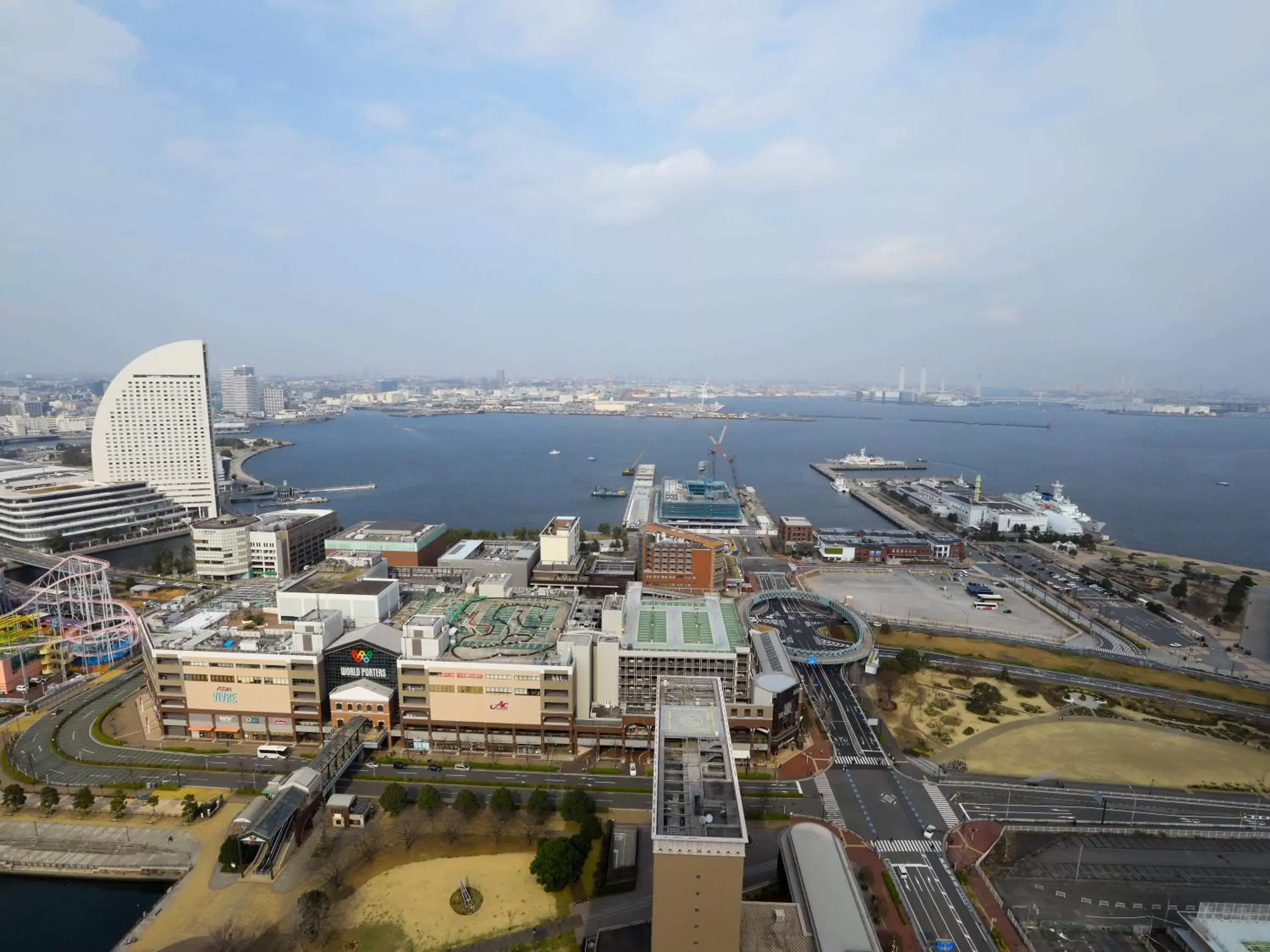Bird's-eye View in APA Hotel & Resort Yokohama Bay Tower