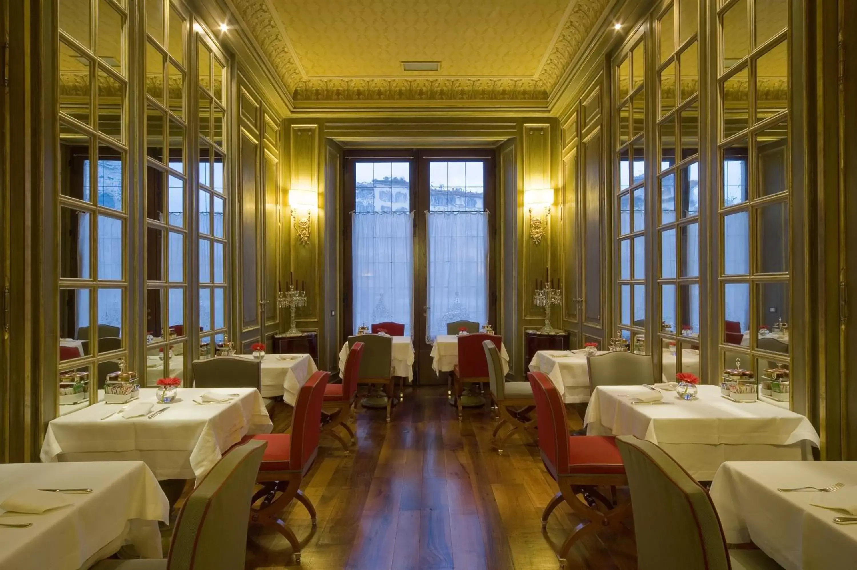 Lounge or bar, Restaurant/Places to Eat in Santa Maria Novella - WTB Hotels