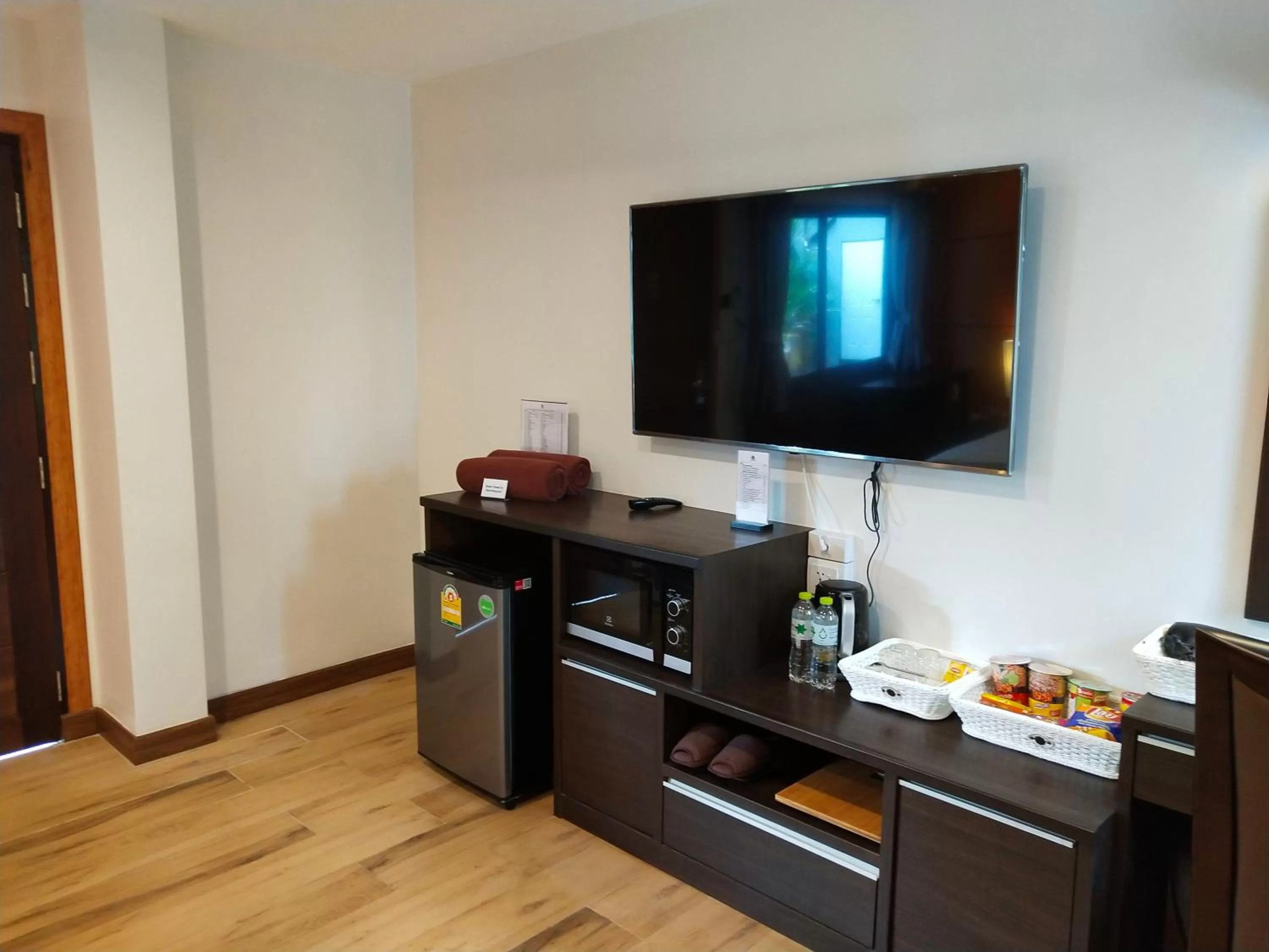 TV and multimedia in Hotel De Wualai