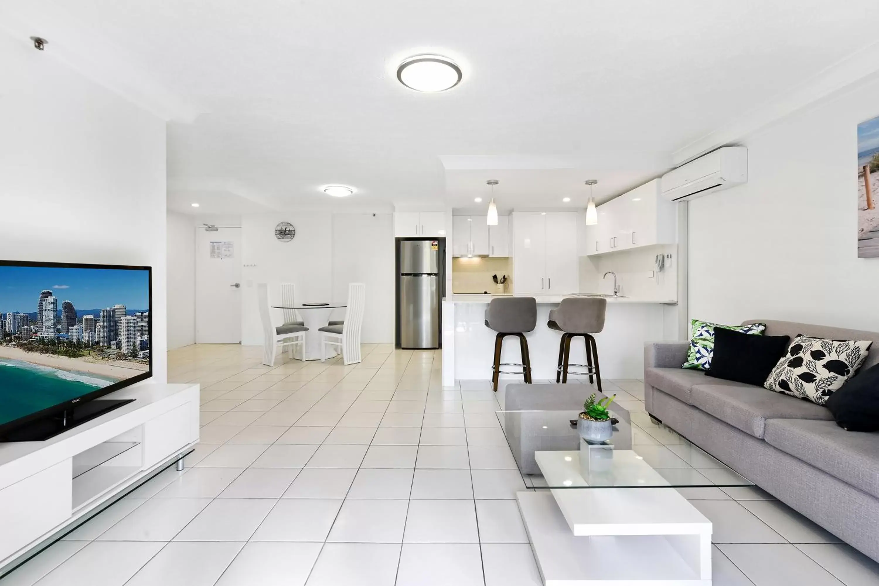 Seating Area in Surfers Century Oceanside Apartments