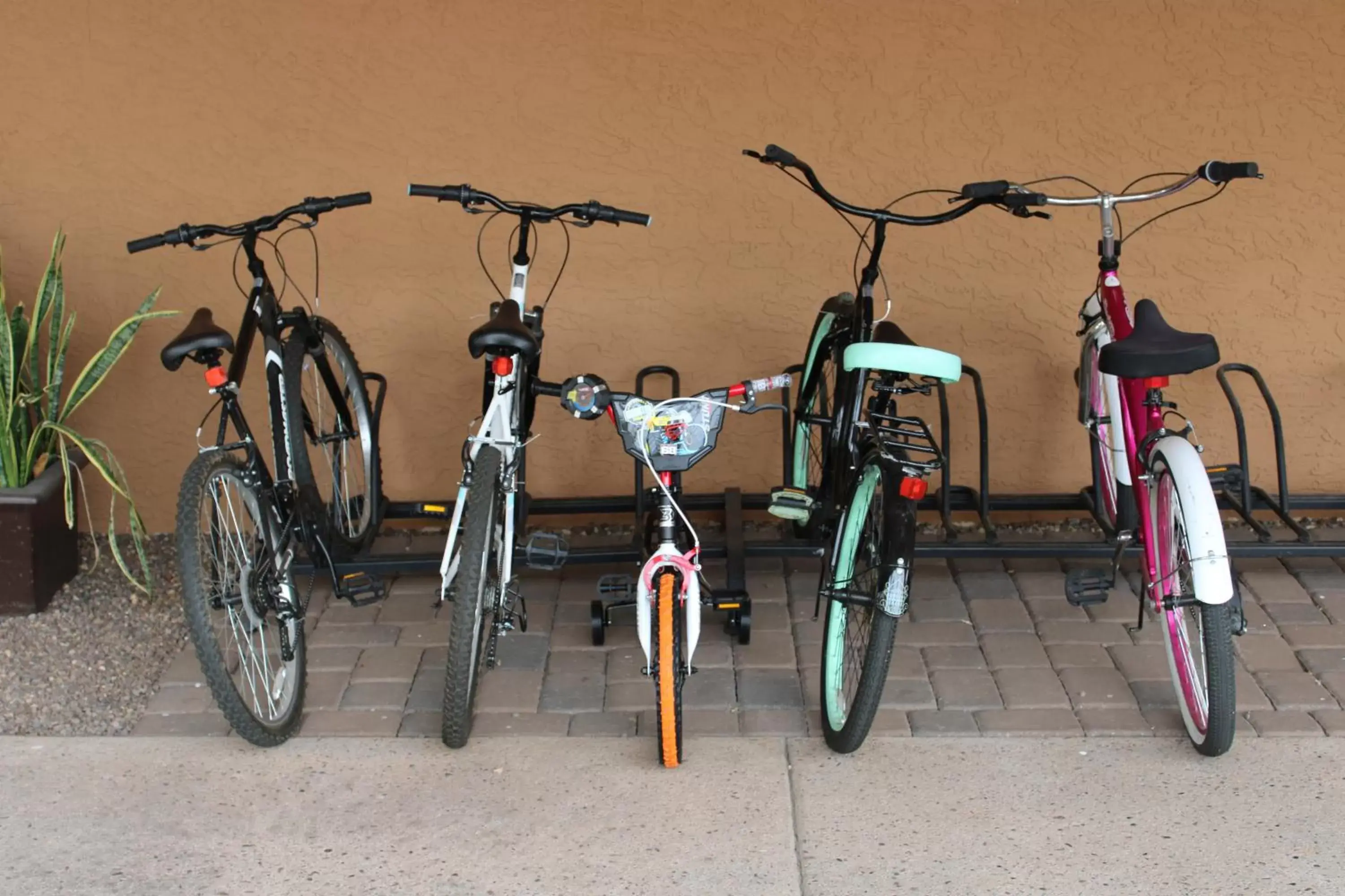 Cycling, Biking in The McCormick Scottsdale