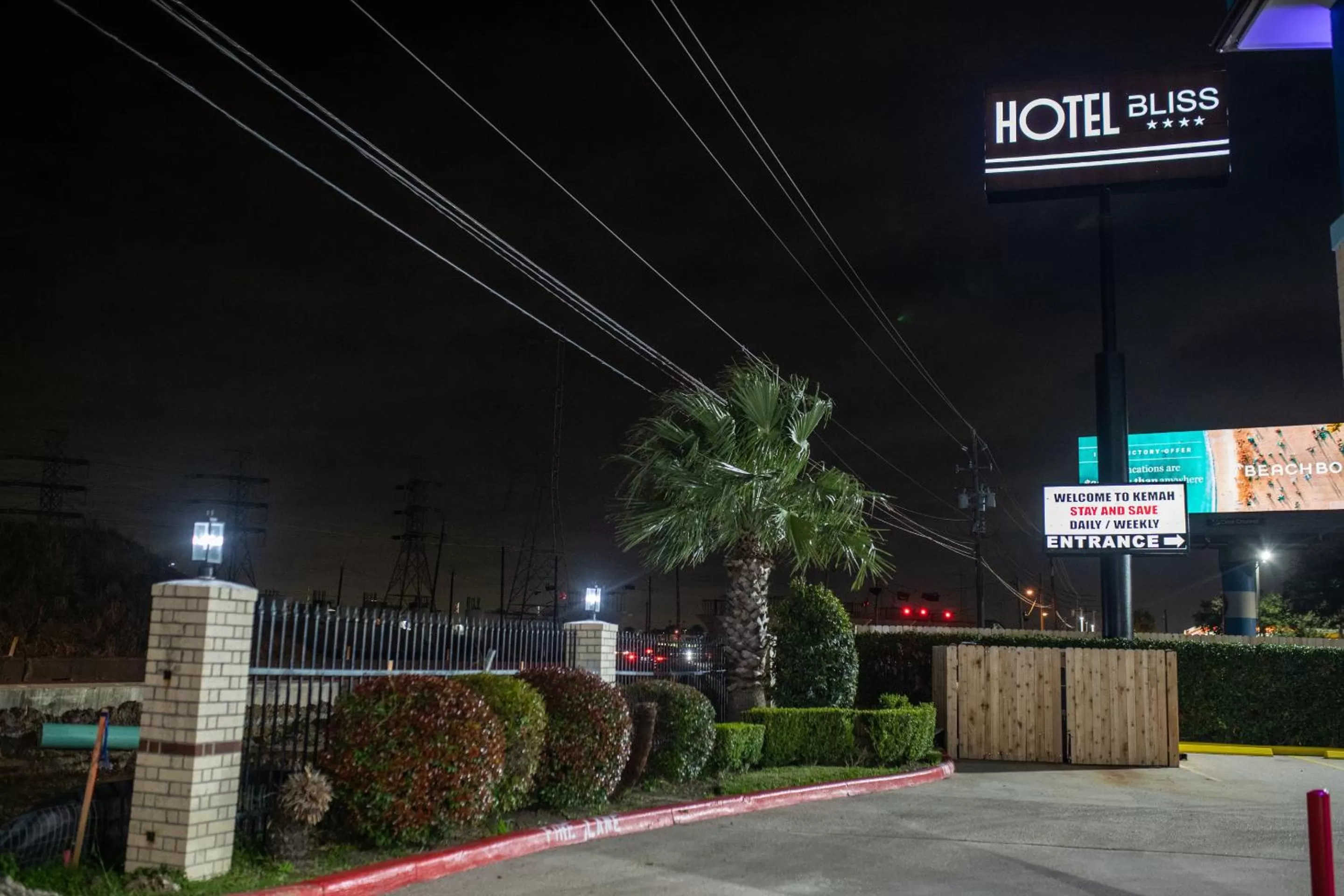 Facade/entrance in Hotel Bliss Kemah