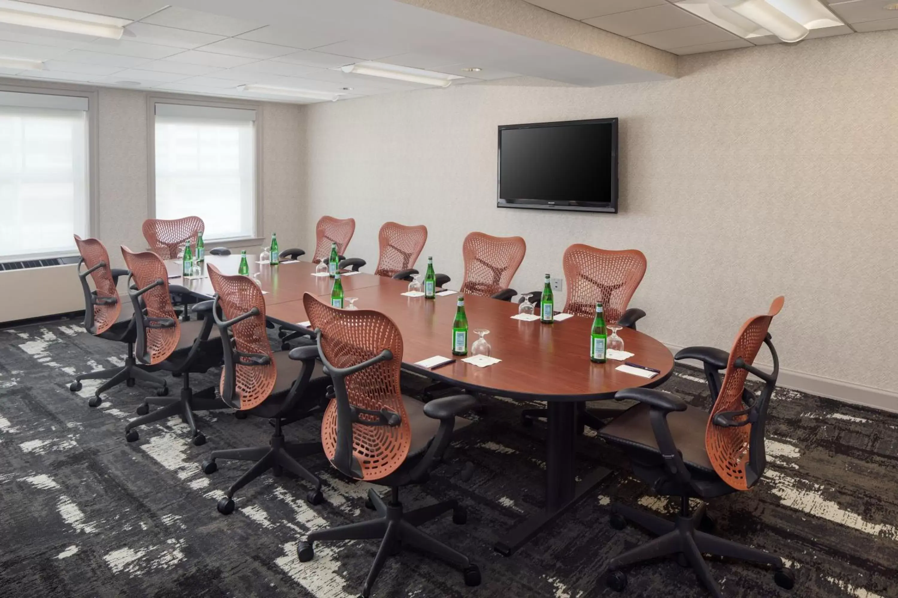 Meeting/conference room in DoubleTree Suites by Hilton Hotel Detroit Downtown - Fort Shelby