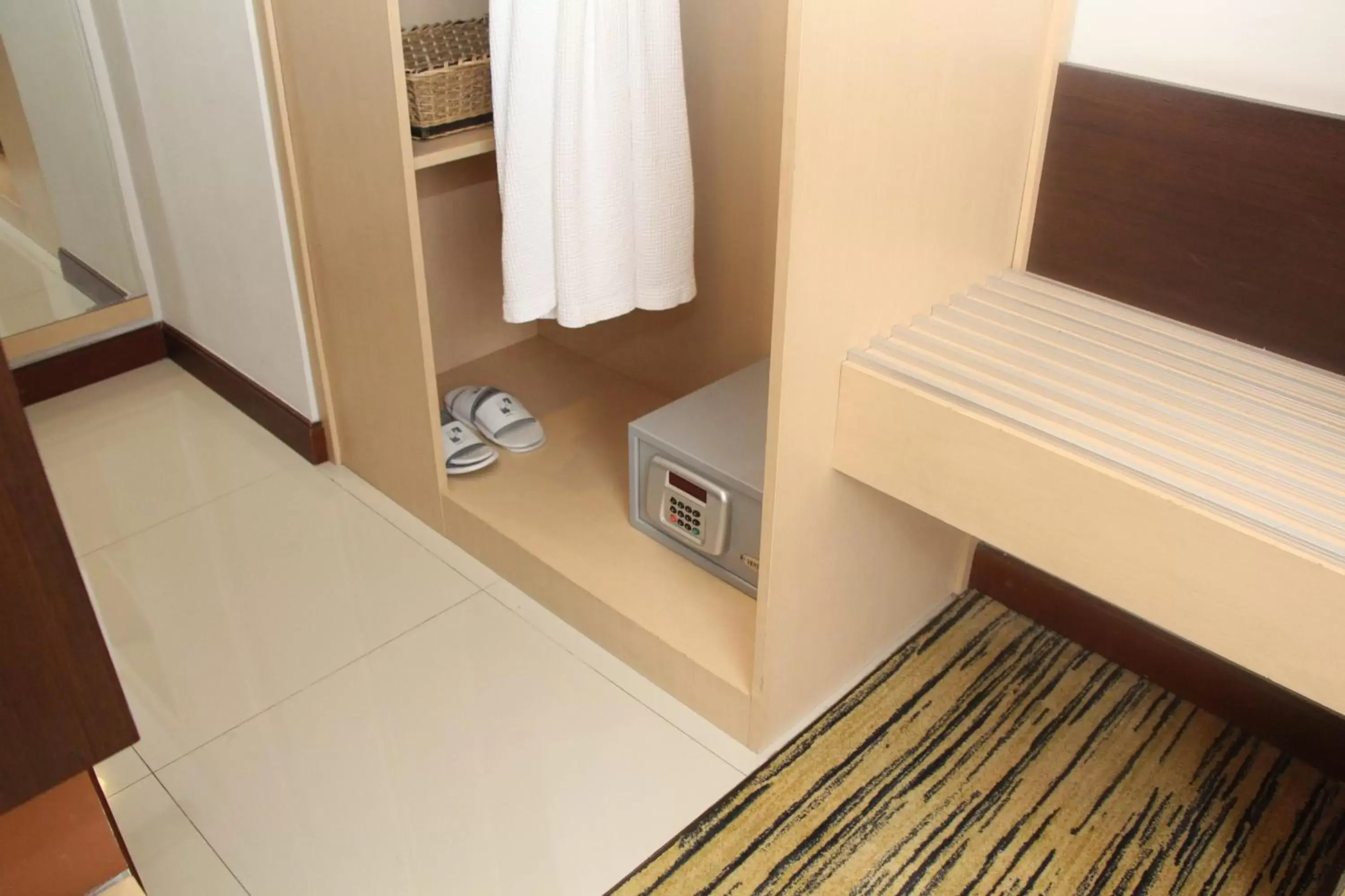 Area and facilities, Bathroom in Swiss-Belinn Balikpapan