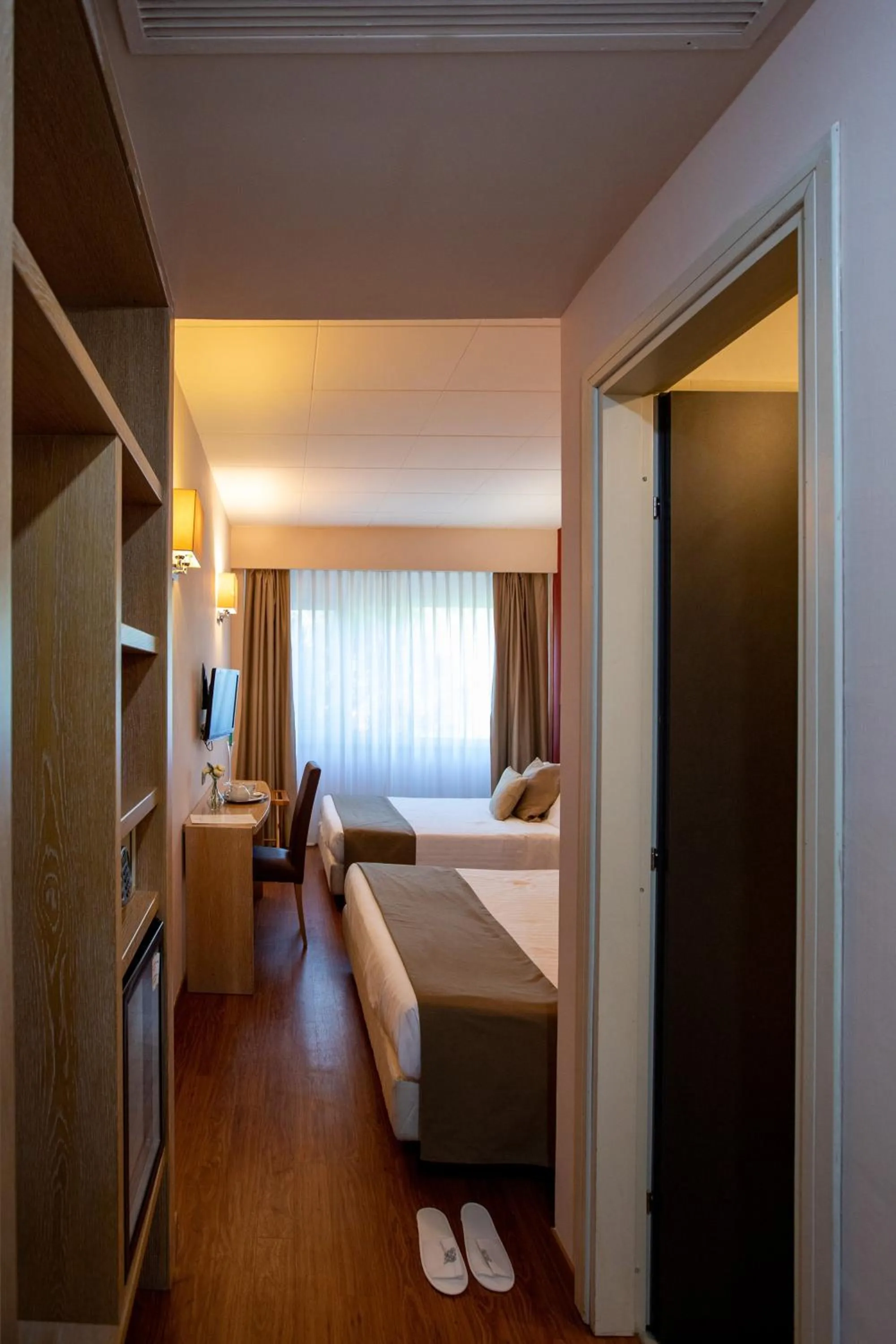 TV and multimedia, Bed in Hotel Palace del Conero